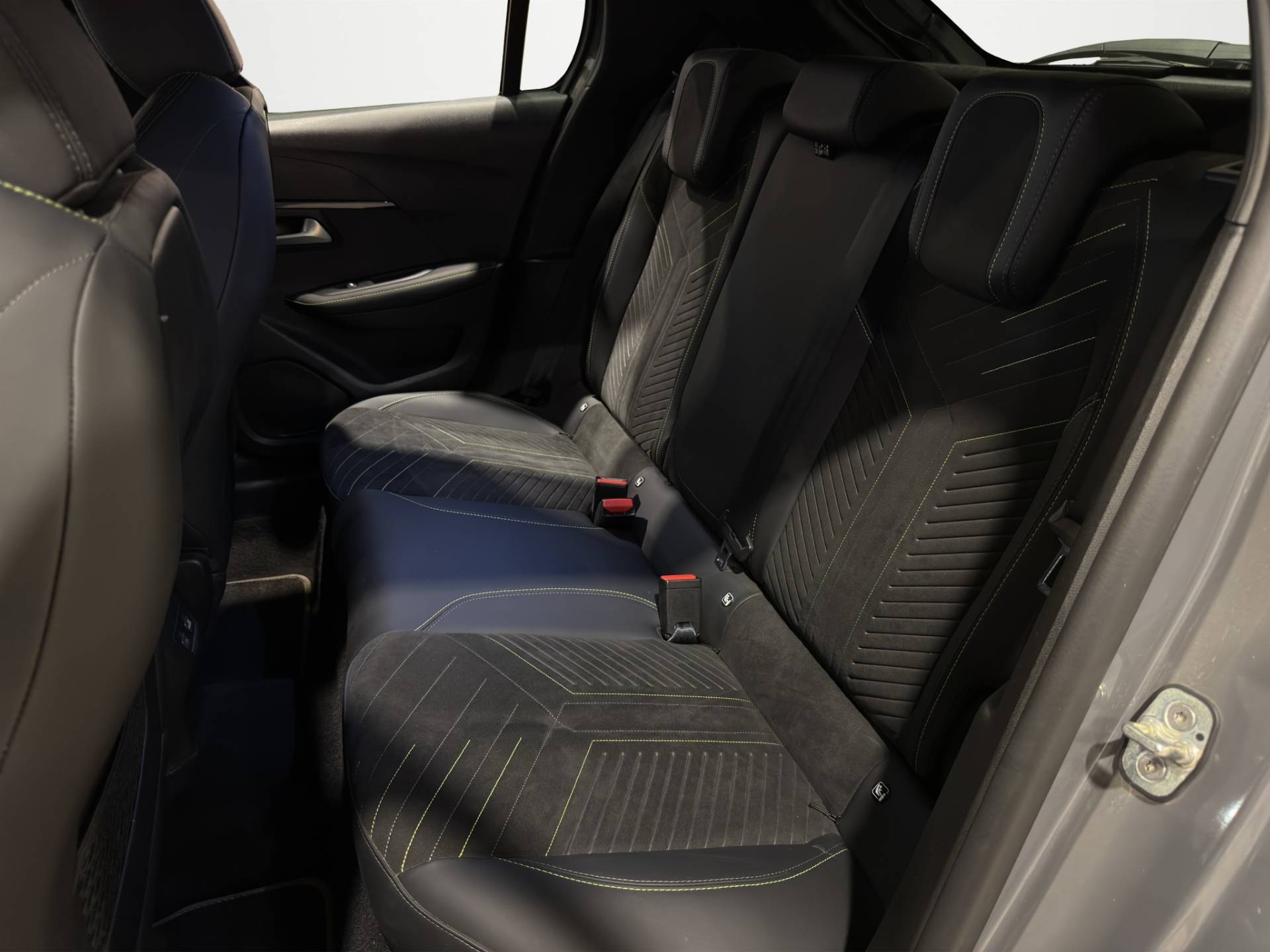 PEUGEOT 208 208 1.2 hybrid GT 136cv e-dcs 6 usata in pronta consegna - Brandini