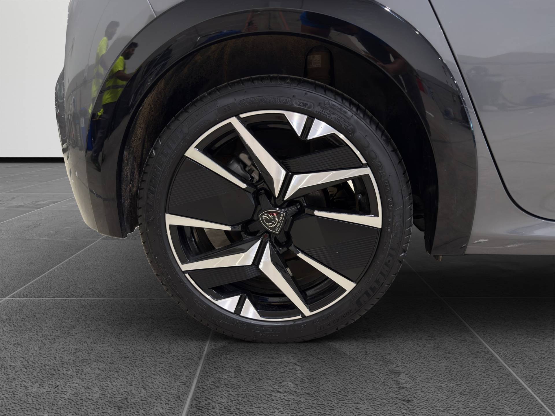 PEUGEOT 208 208 1.2 hybrid GT 136cv e-dcs 6 usata in pronta consegna - Brandini