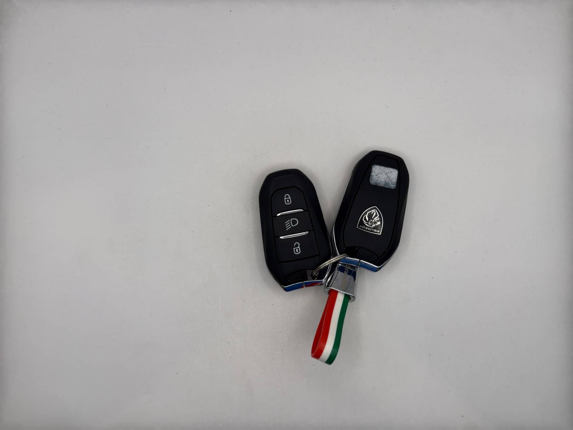 Auto Venduta - PEUGEOT 2008 2008 1.2 hybrid GT 136cv e-dcs6 usata in pronta consegna - Brandini