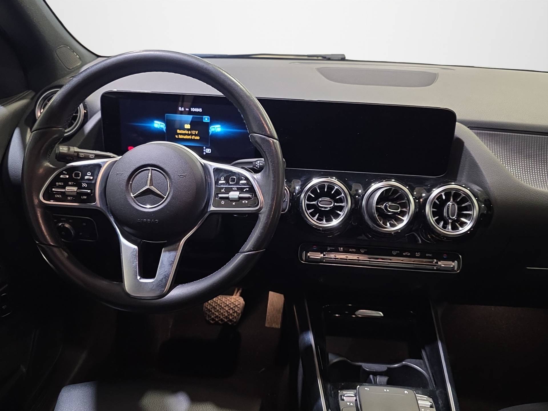 MERCEDES GLA GLA 180 d Sport auto usata in pronta consegna - Brandini