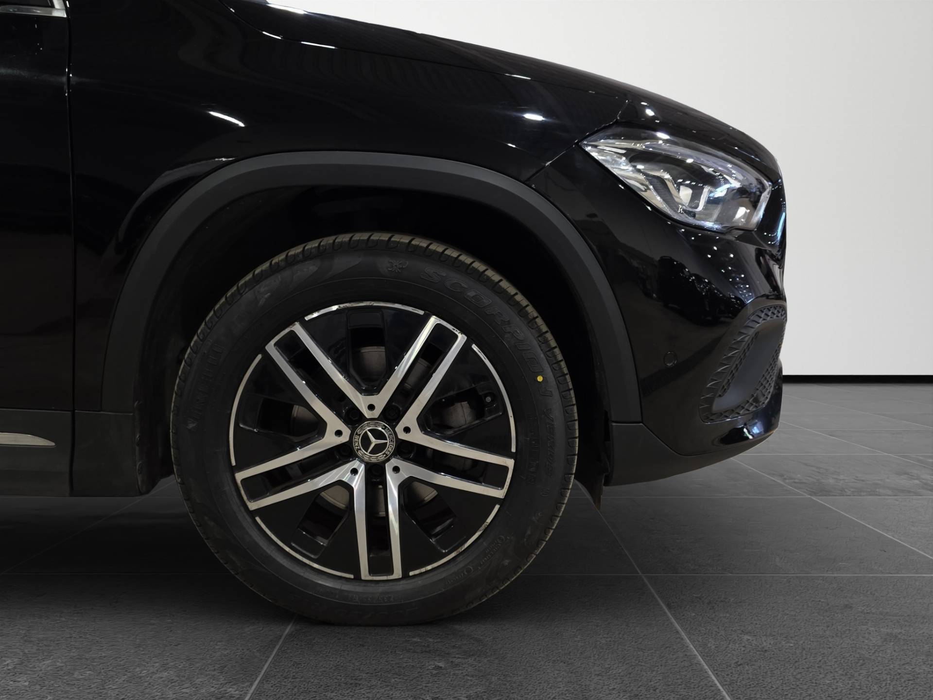 MERCEDES GLA GLA 180 d Sport auto usata in pronta consegna - Brandini