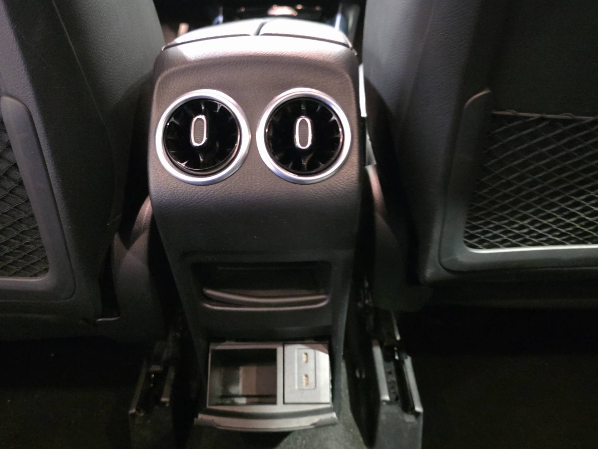 MERCEDES GLA GLA 180 d Sport auto usata in pronta consegna - Brandini