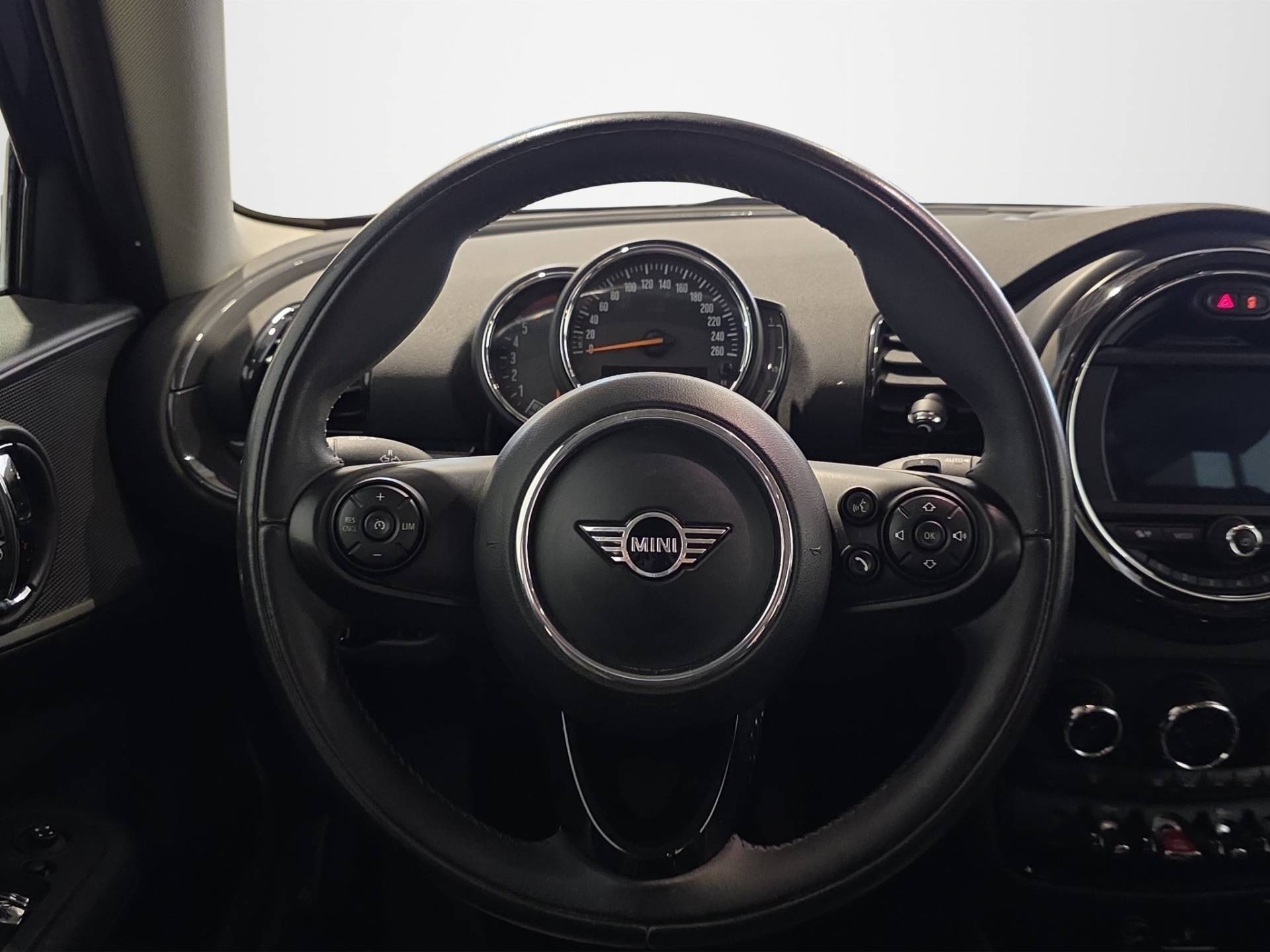 MINI Mini Mini Clubman 2.0 Cooper D Business auto my18 usata in pronta consegna - Brandini