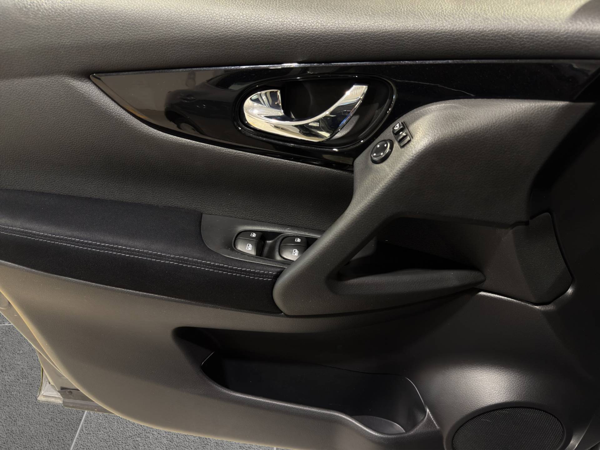 NISSAN Qashqai Qashqai 1.5 dci Acenta 115cv usata in pronta consegna - Brandini