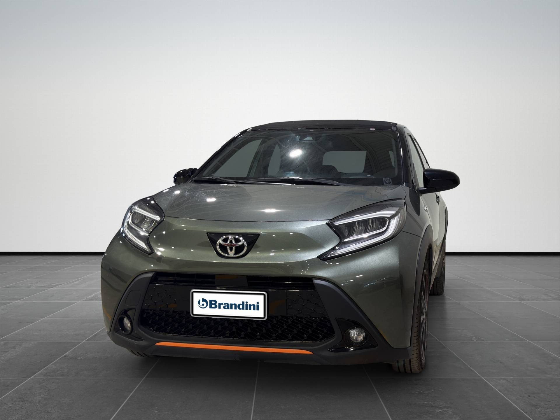 Auto Venduta - TOYOTA Aygo Aygo X 1.0 Limited Air 72cv s-cvt usata in pronta consegna - Brandini