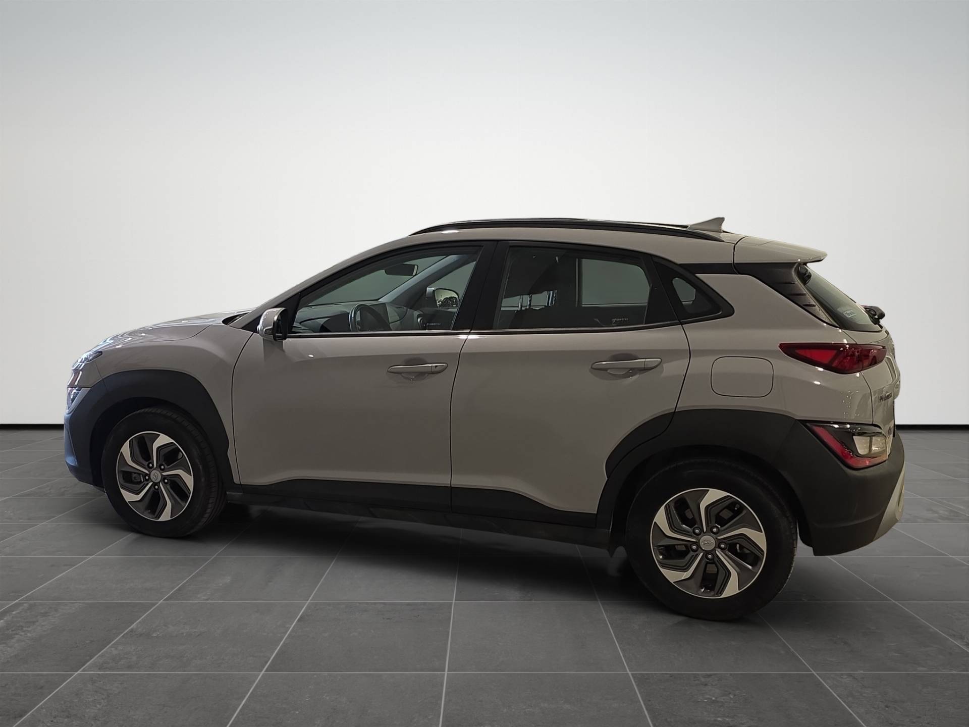 HYUNDAI Kona Kona 1.6 gdi hev Xtech 2wd 141cv dct usata in pronta consegna - Brandini