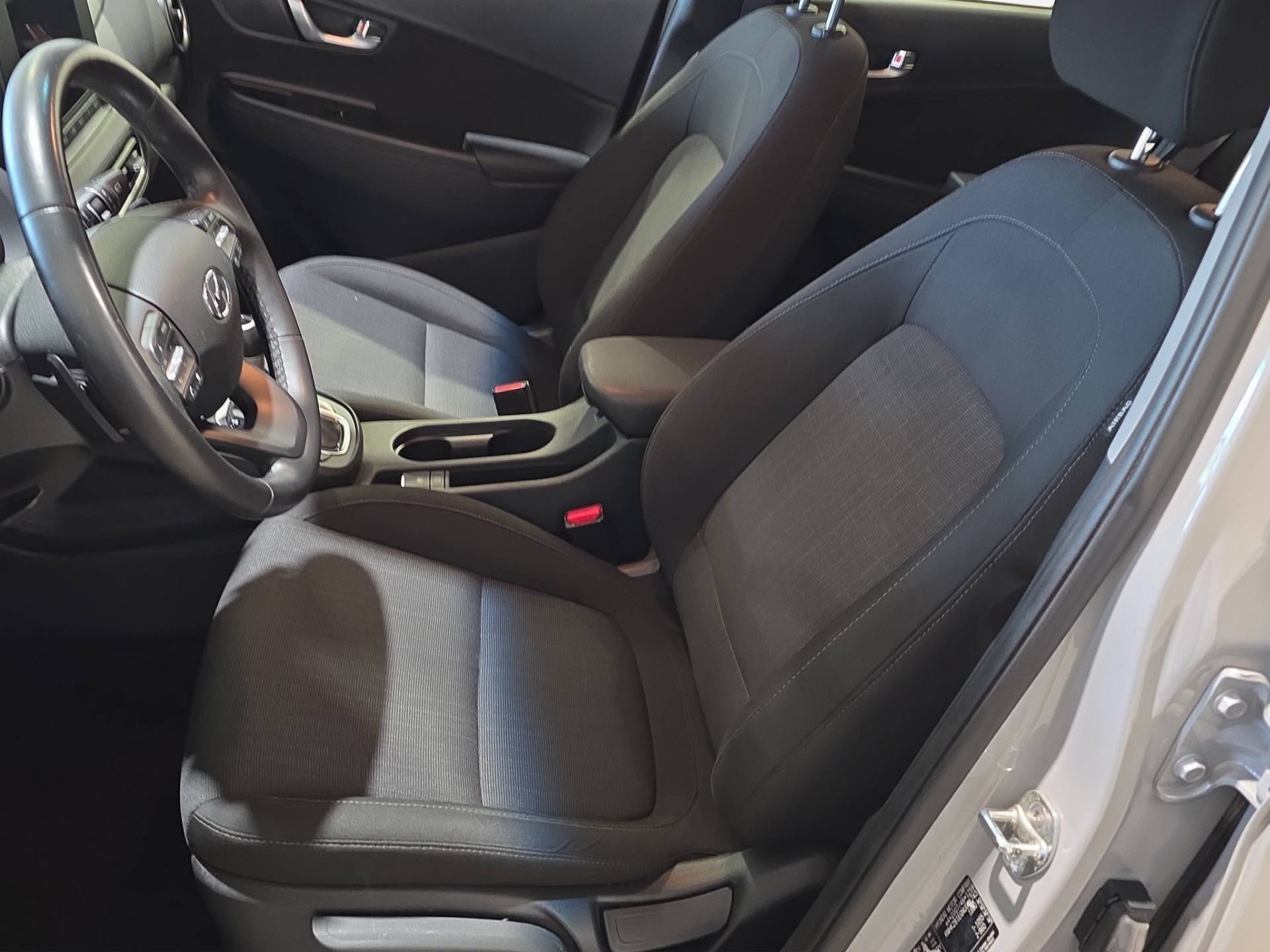 HYUNDAI Kona Kona 1.6 gdi hev Xtech 2wd 141cv dct usata in pronta consegna - Brandini