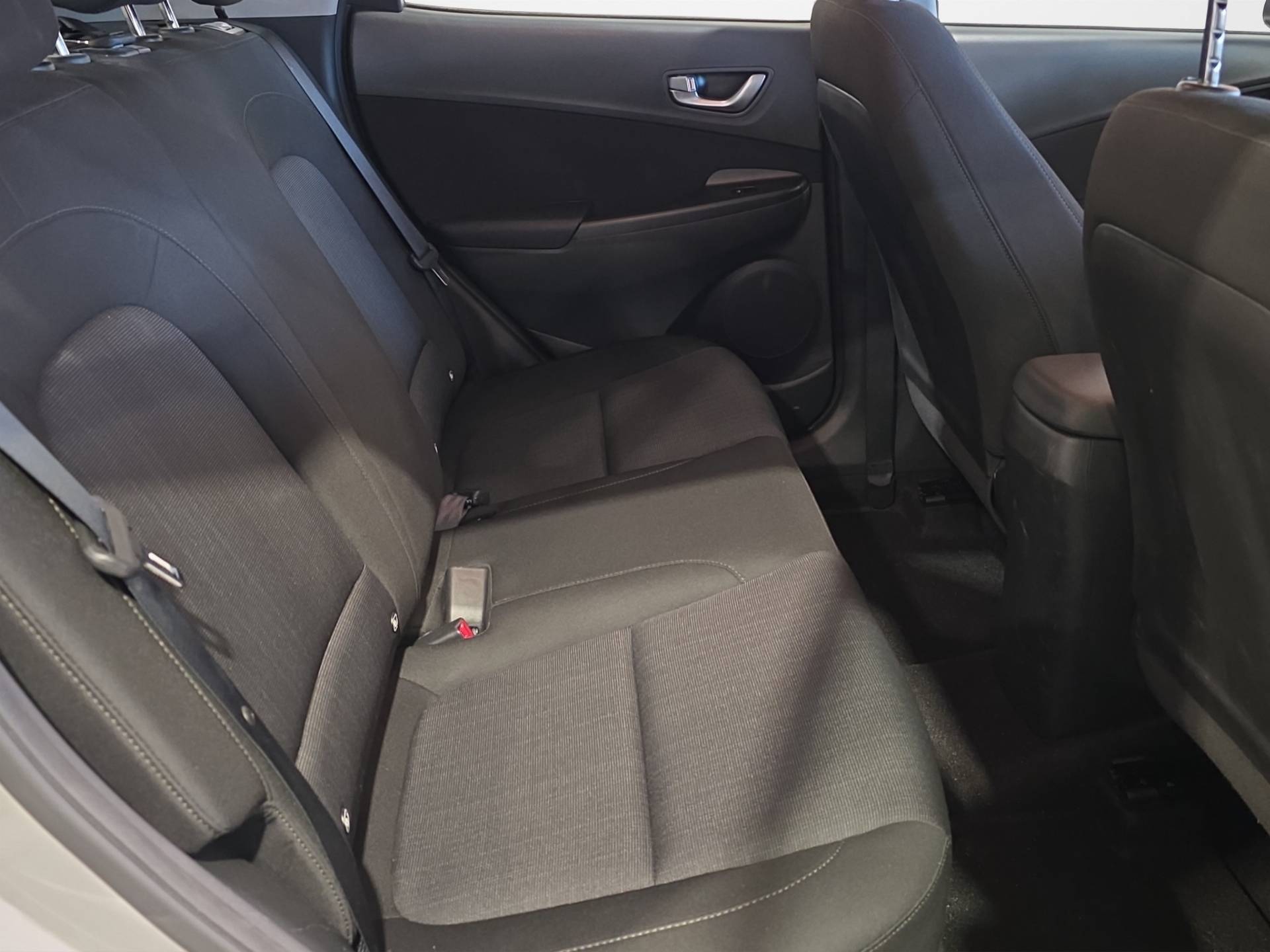HYUNDAI Kona Kona 1.6 gdi hev Xtech 2wd 141cv dct usata in pronta consegna - Brandini