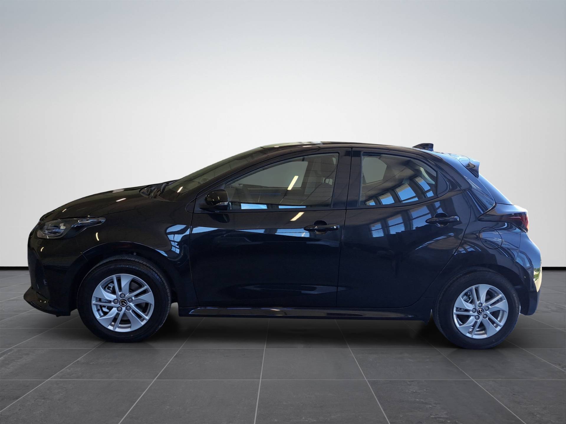 MAZDA Mazda2 2 1.5 vvt full hybrid electric Centre Line e-cvt usata in pronta consegna - Brandini