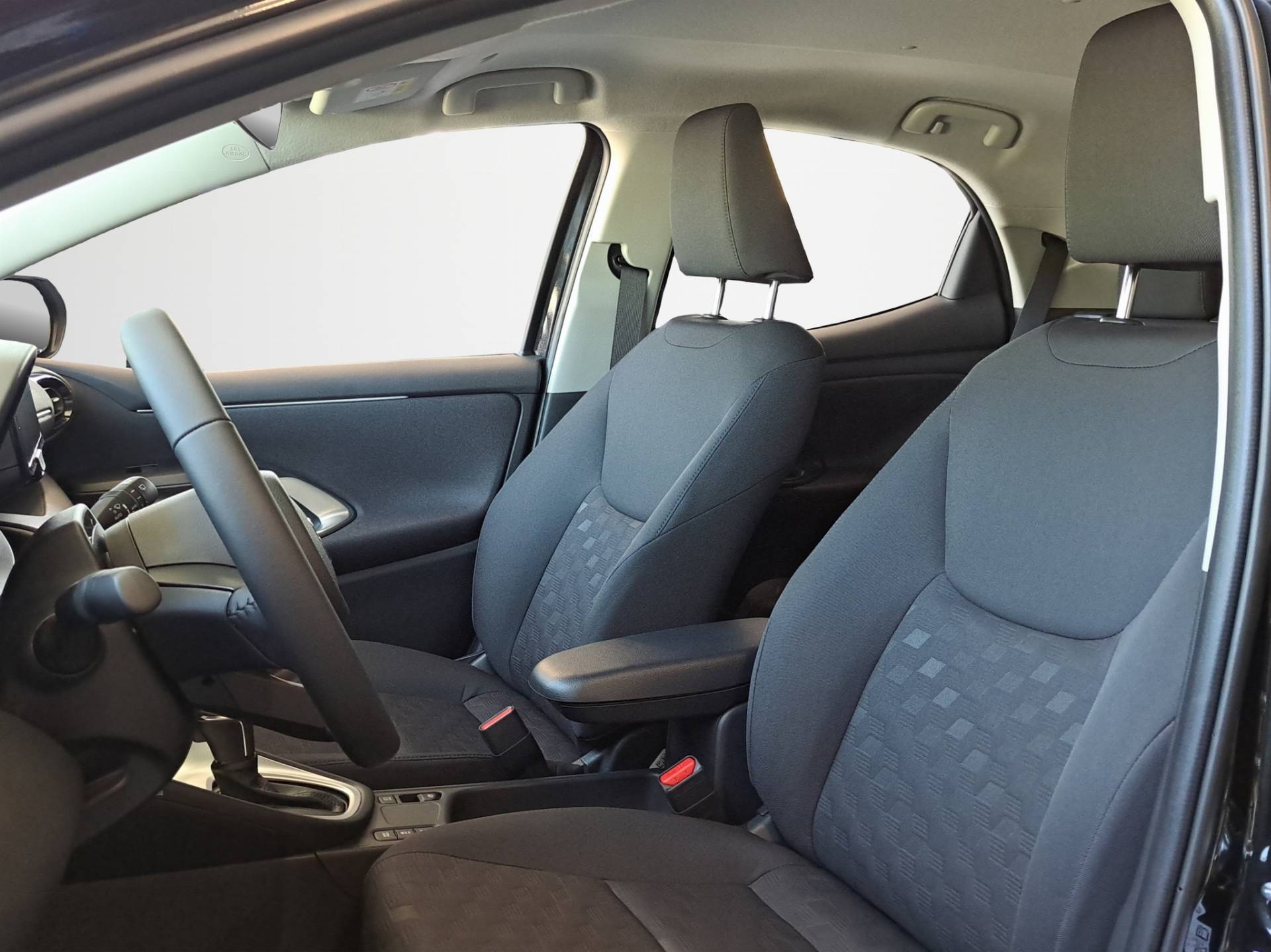MAZDA Mazda2 2 1.5 vvt full hybrid electric Centre Line e-cvt usata in pronta consegna - Brandini