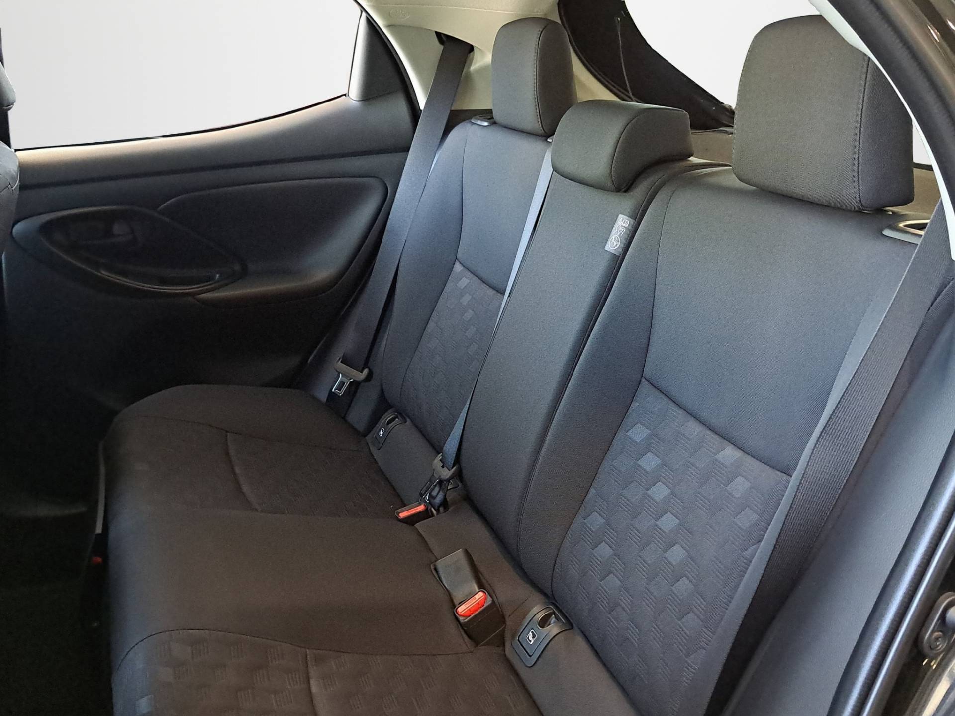 MAZDA Mazda2 2 1.5 vvt full hybrid electric Centre Line e-cvt usata in pronta consegna - Brandini
