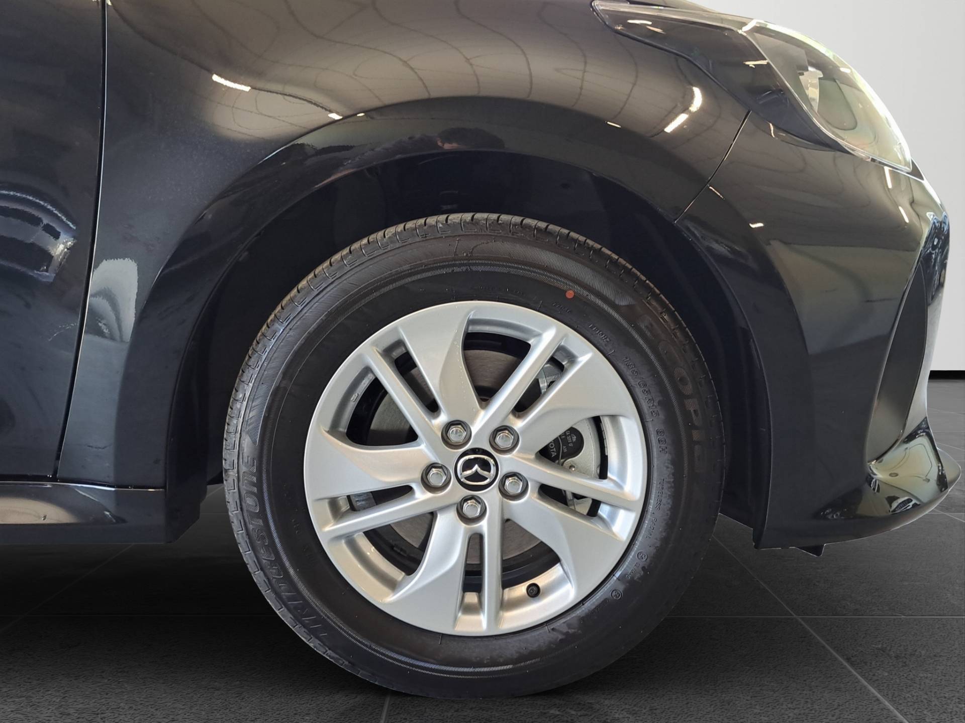 MAZDA Mazda2 2 1.5 vvt full hybrid electric Centre Line e-cvt usata in pronta consegna - Brandini