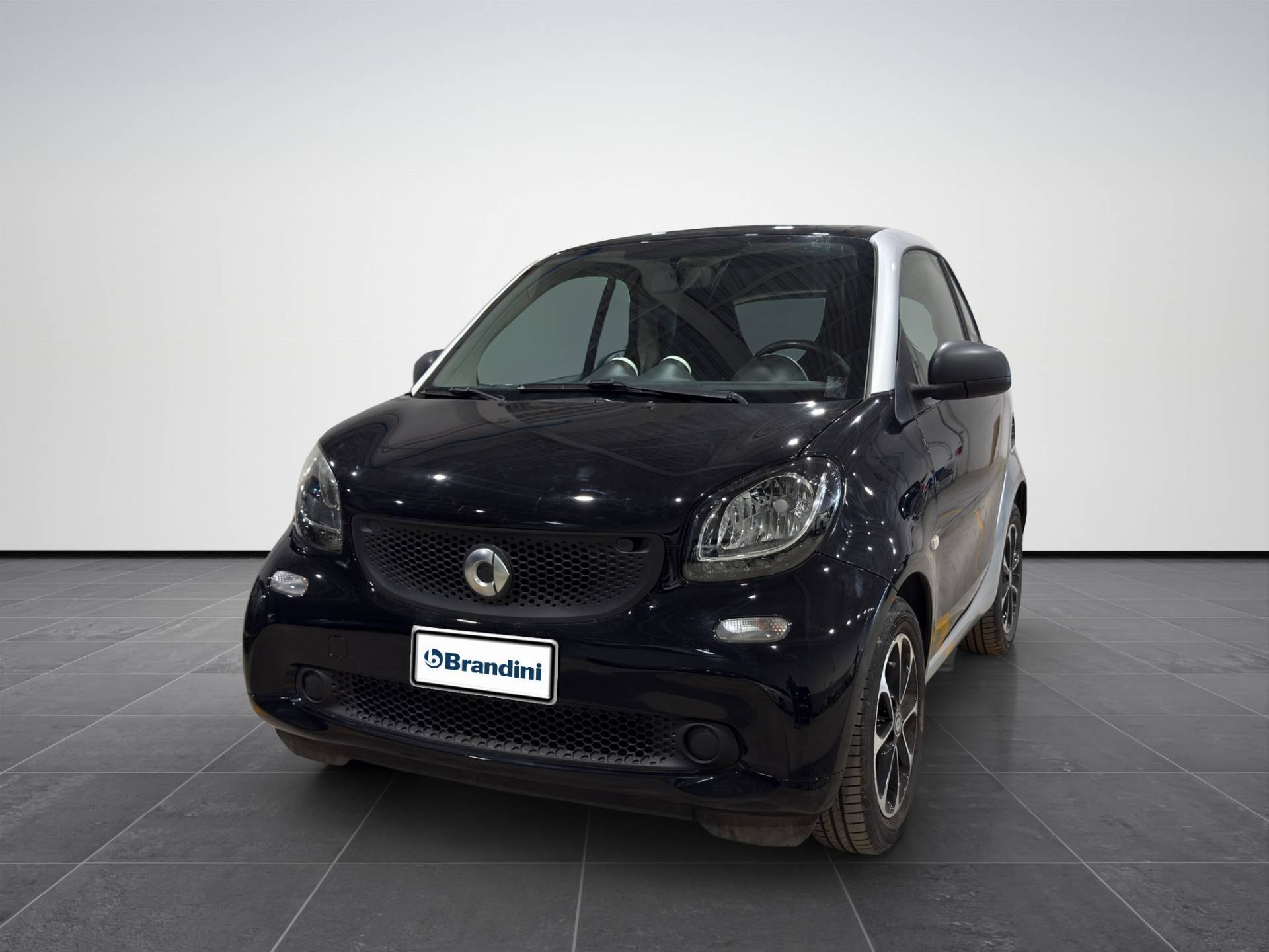 SMART Fortwo Fortwo 1.0 Youngster 61cv usata in pronta consegna - Brandini