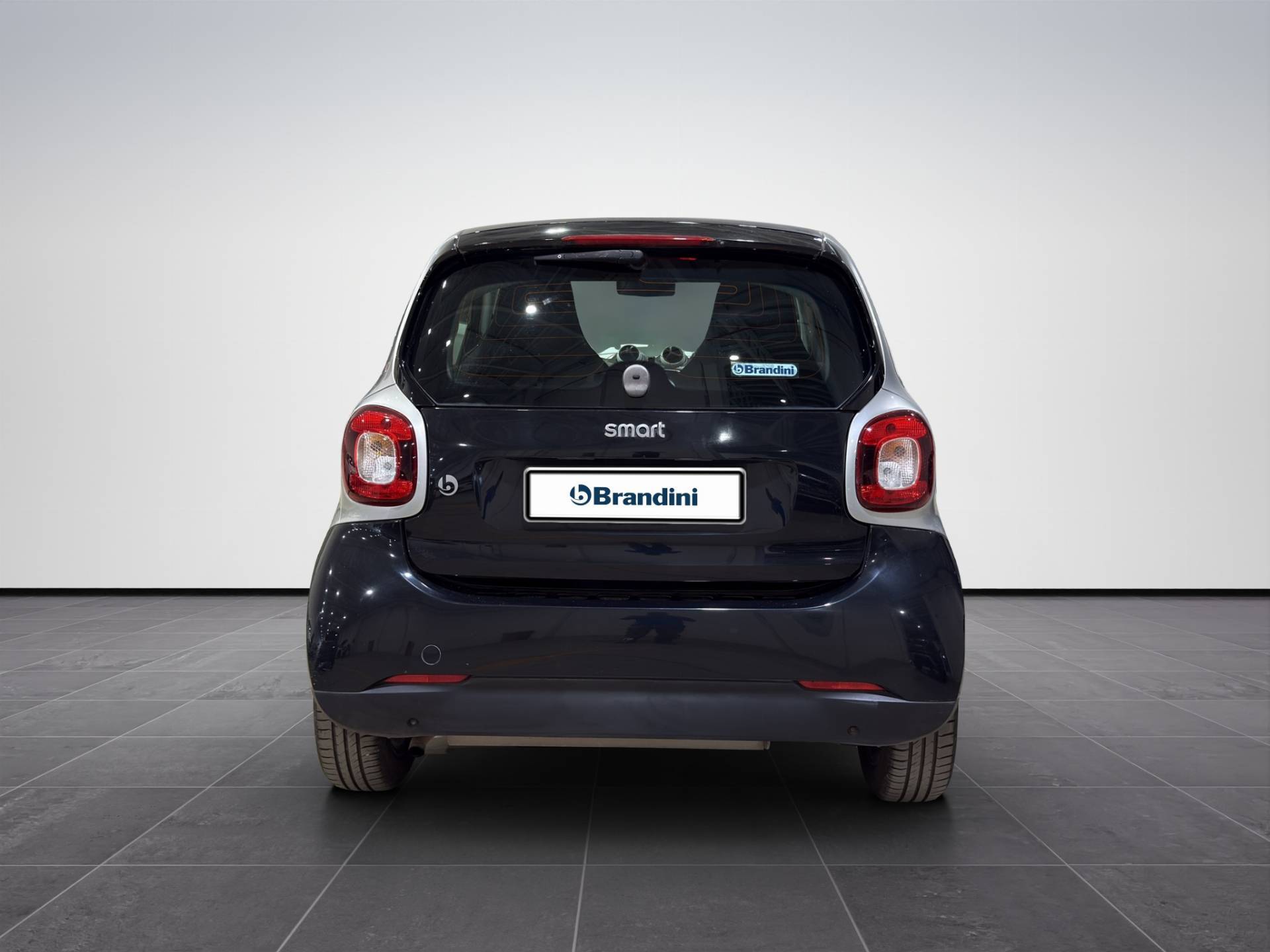 SMART Fortwo Fortwo 1.0 Youngster 61cv usata in pronta consegna - Brandini