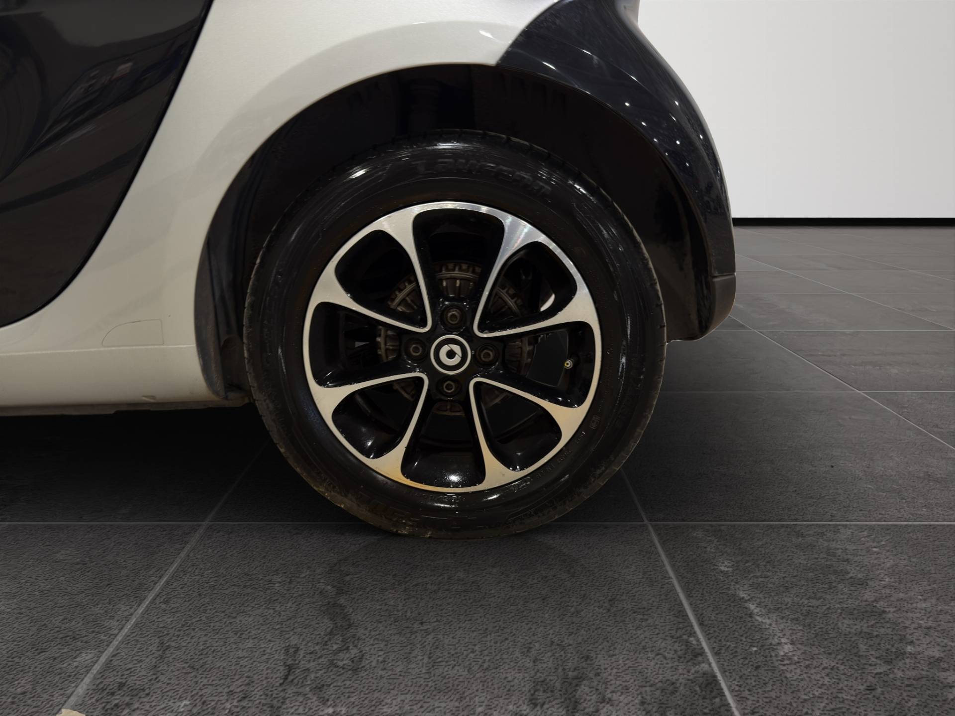 SMART Fortwo Fortwo 1.0 Youngster 61cv usata in pronta consegna - Brandini