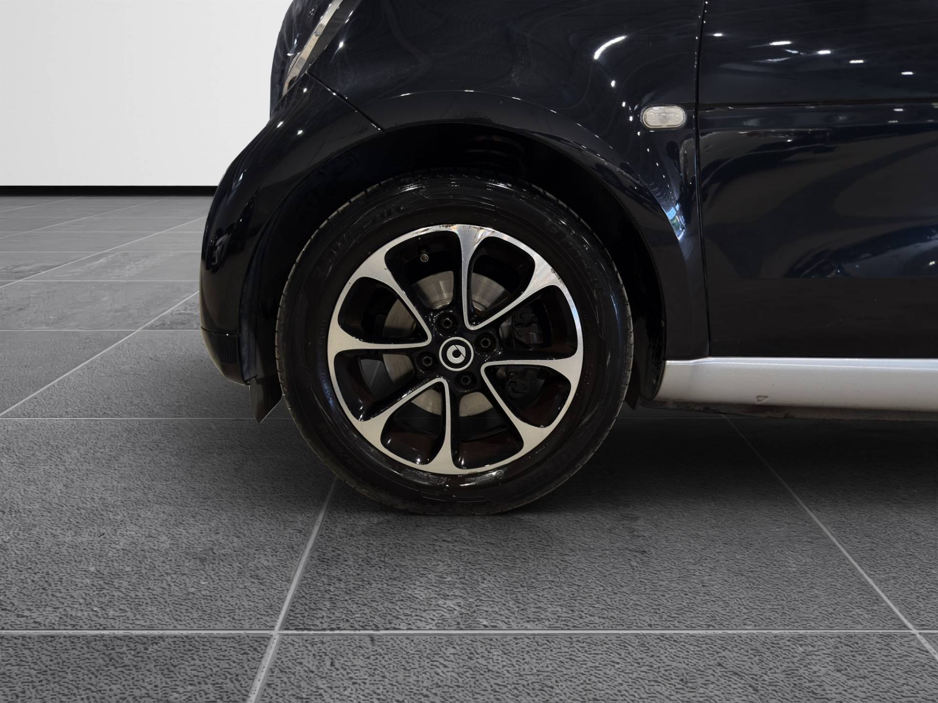 SMART Fortwo Fortwo 1.0 Youngster 61cv usata in pronta consegna - Brandini