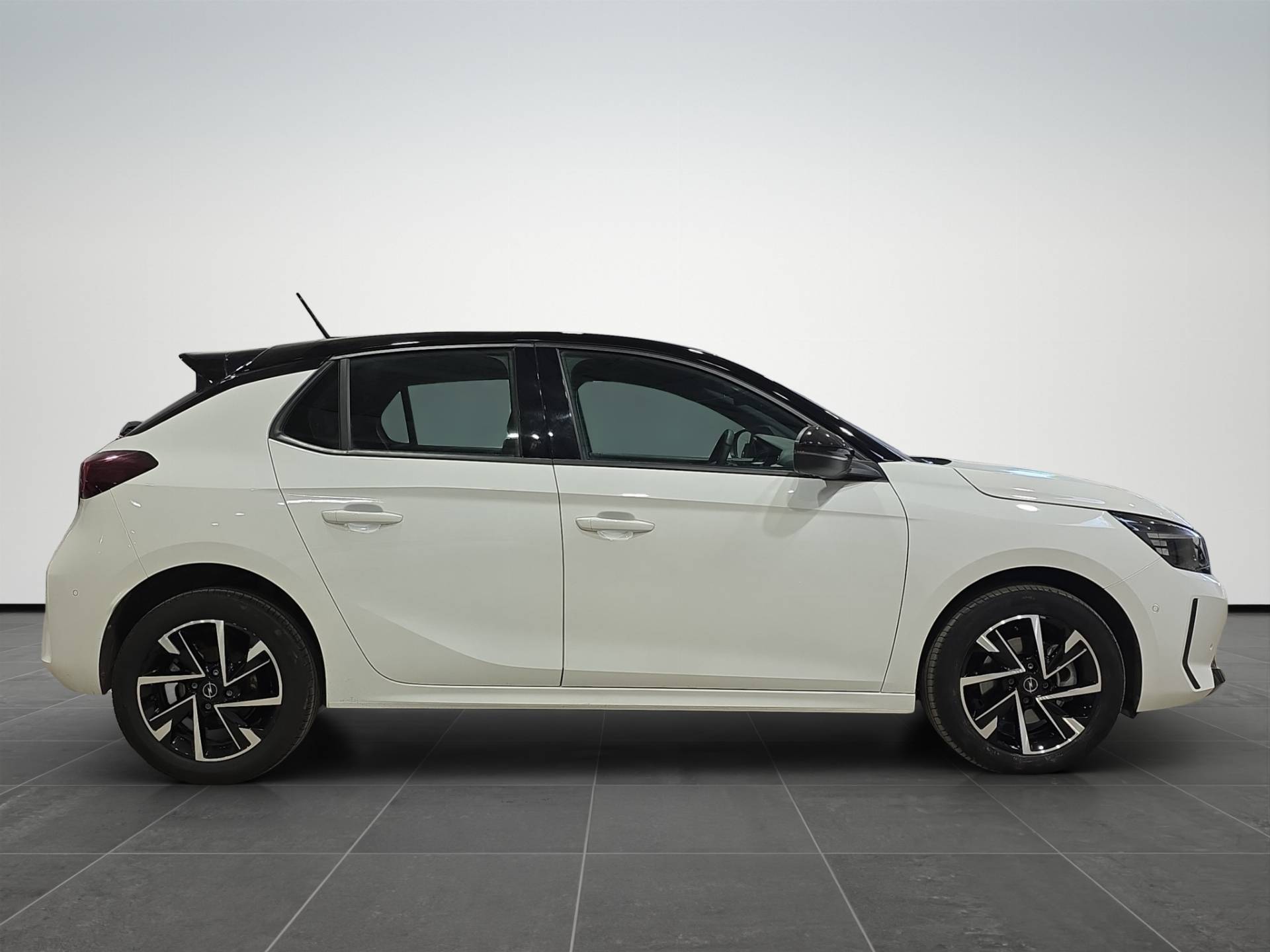 OPEL Corsa Corsa 1.2 hybrid GS 100cv dct6 usata in pronta consegna - Brandini