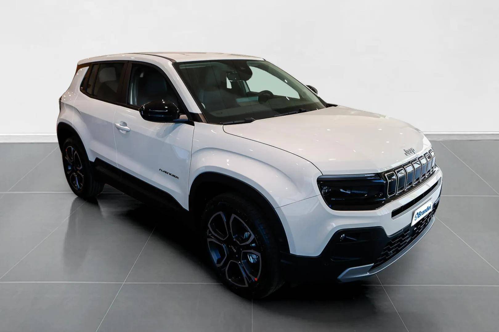 JEEP Avenger Avenger 1.2 turbo Summit fwd 100cv usata in pronta consegna - Brandini