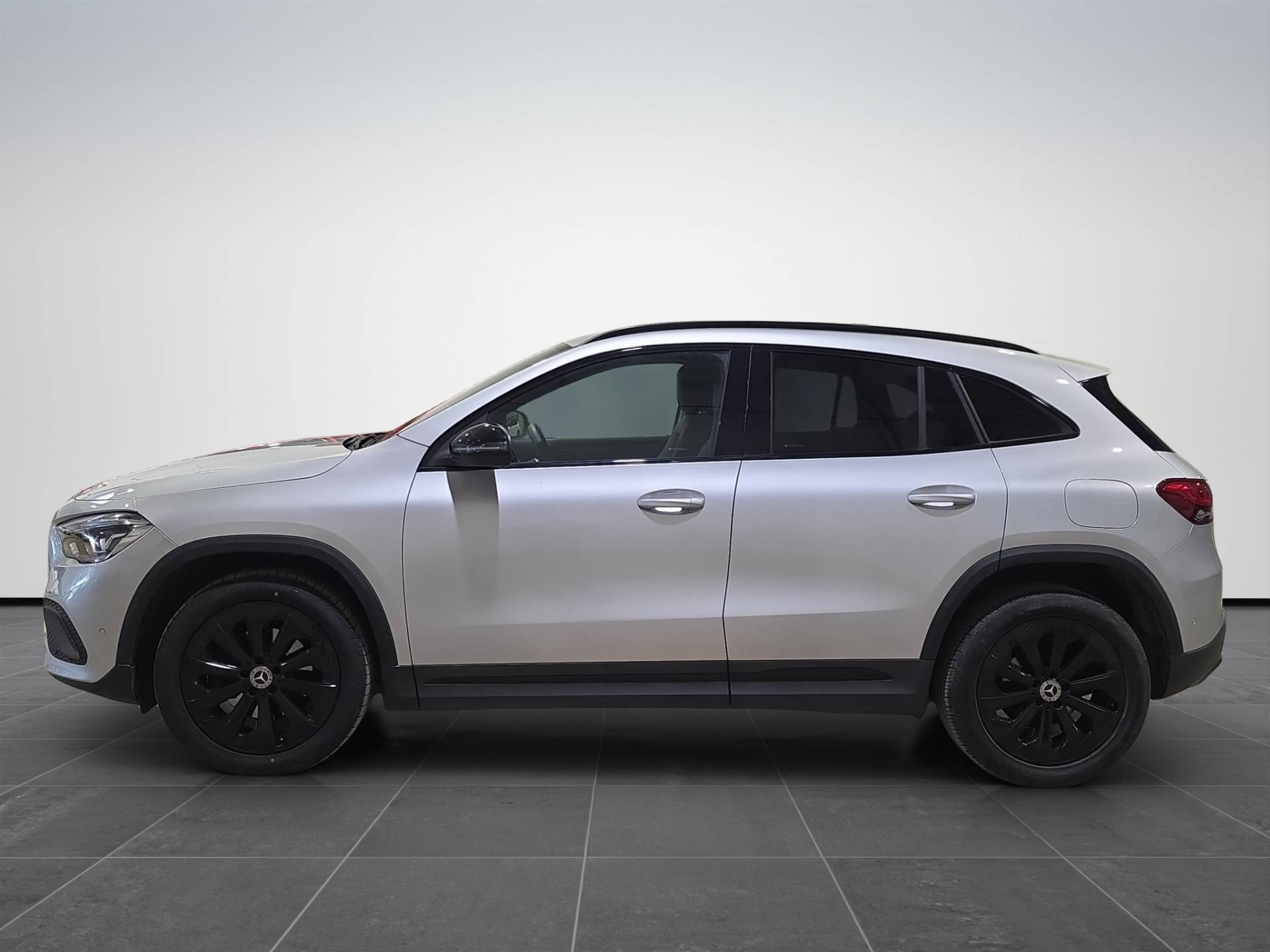 MERCEDES GLA GLA 200 d Sport auto usata in pronta consegna - Brandini