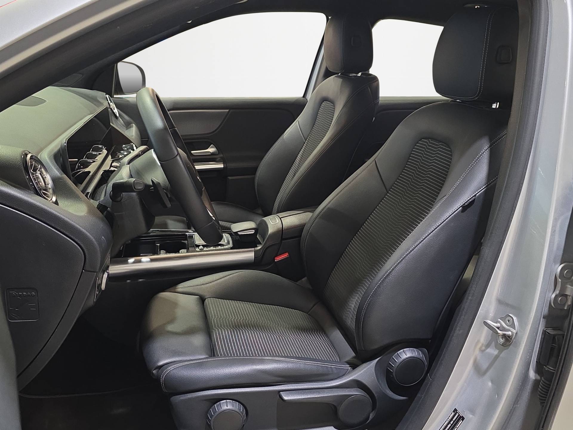 MERCEDES GLA GLA 200 d Sport auto usata in pronta consegna - Brandini