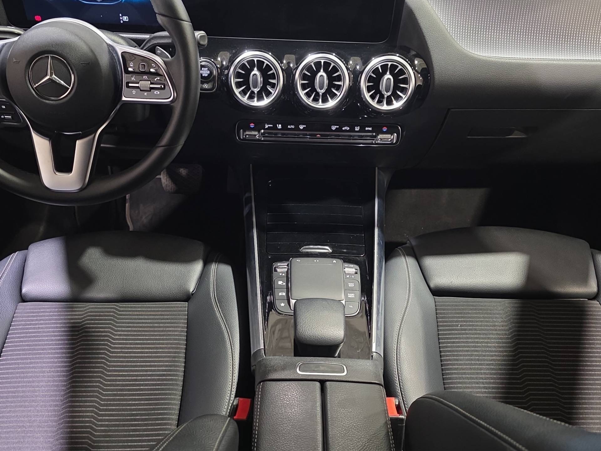 MERCEDES GLA GLA 200 d Sport auto usata in pronta consegna - Brandini