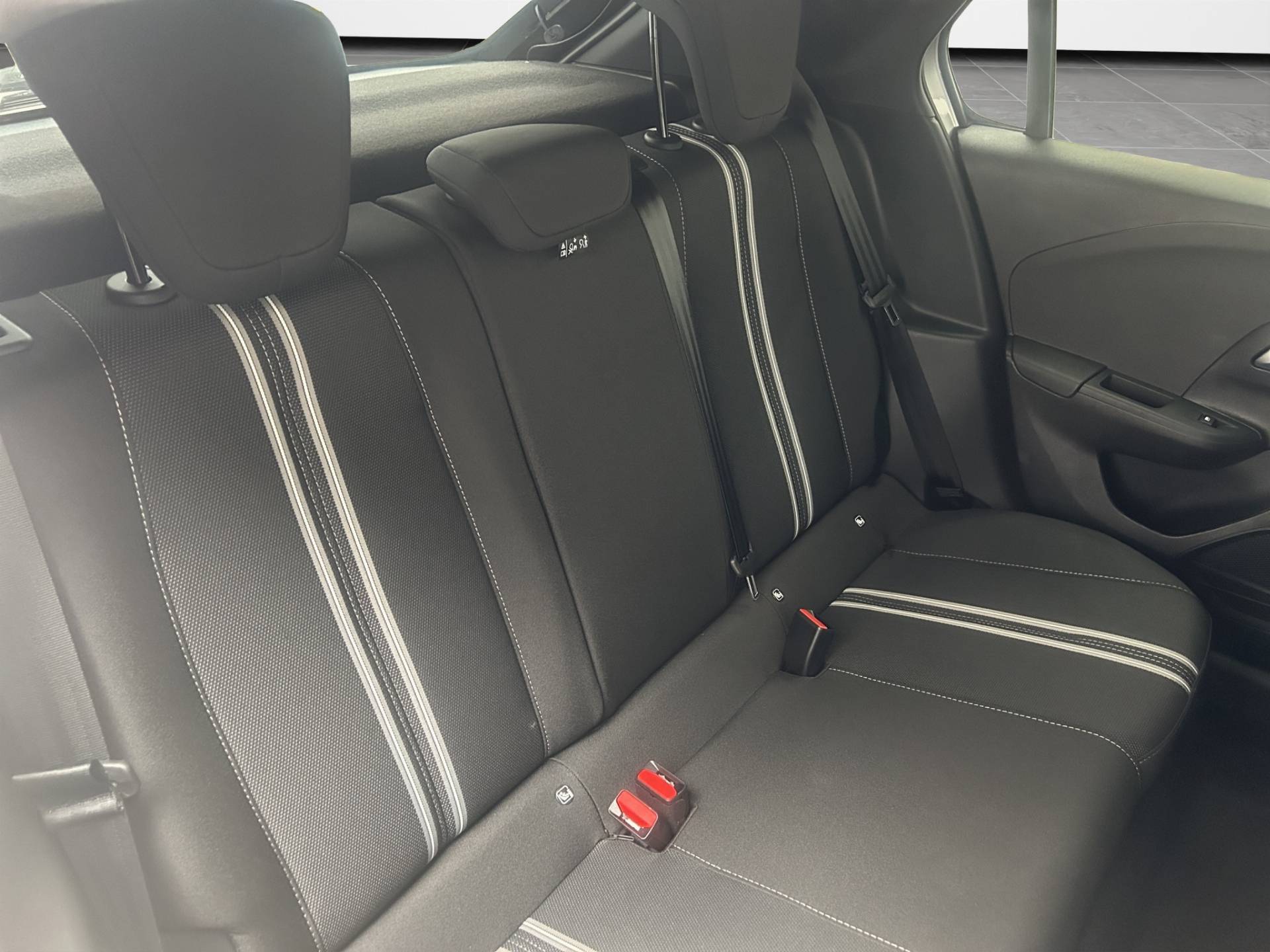 OPEL Corsa Corsa 1.2 Yes s&s 100cv usata in pronta consegna - Brandini