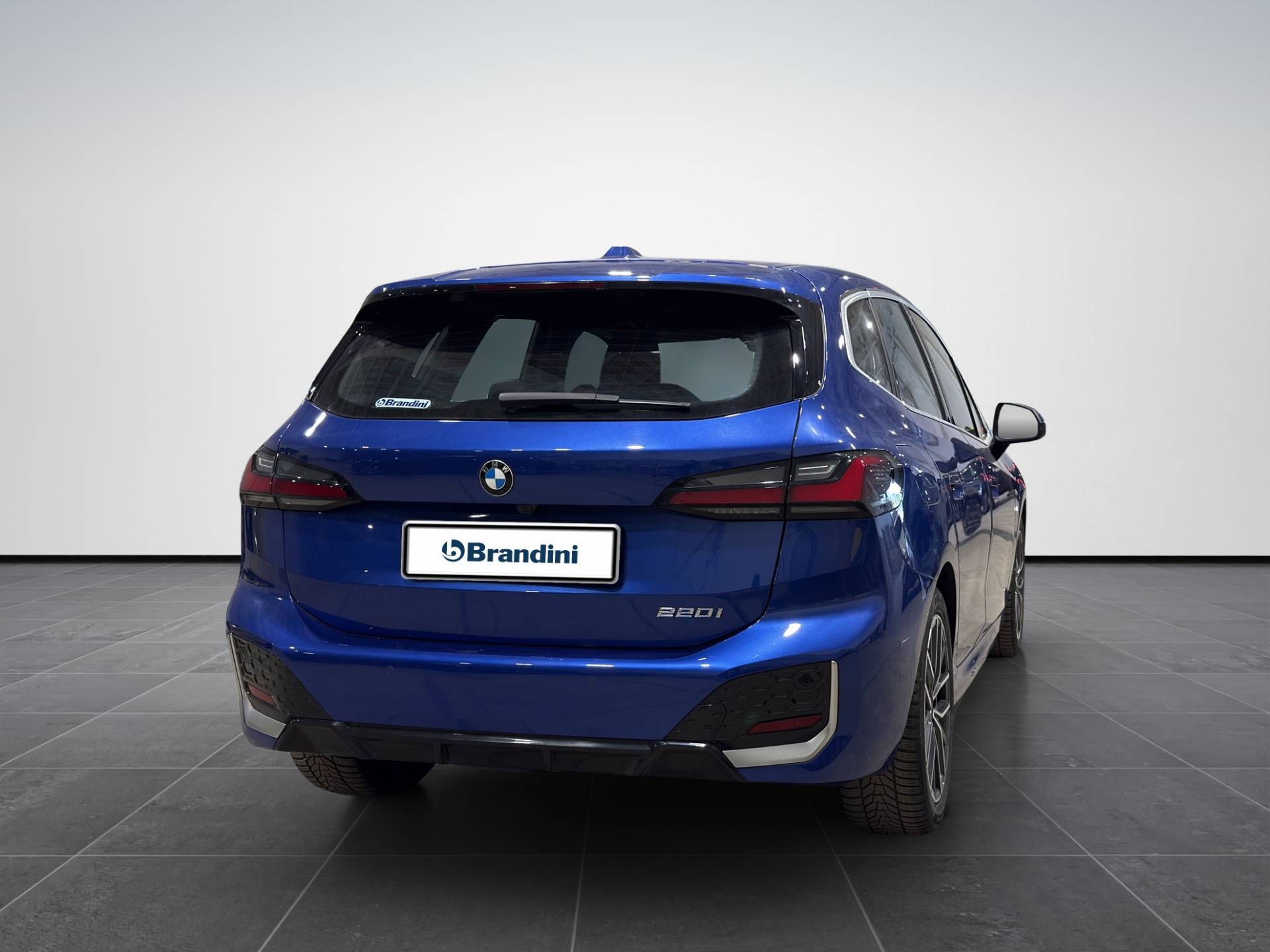 BMW Serie 2 Active Tourer 220i Active Tourer mhev 48V Msport auto usata in pronta consegna - Brandini