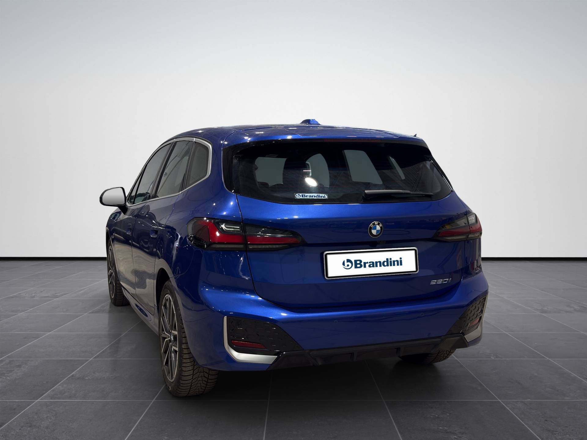 BMW Serie 2 Active Tourer 220i Active Tourer mhev 48V Msport auto usata in pronta consegna - Brandini