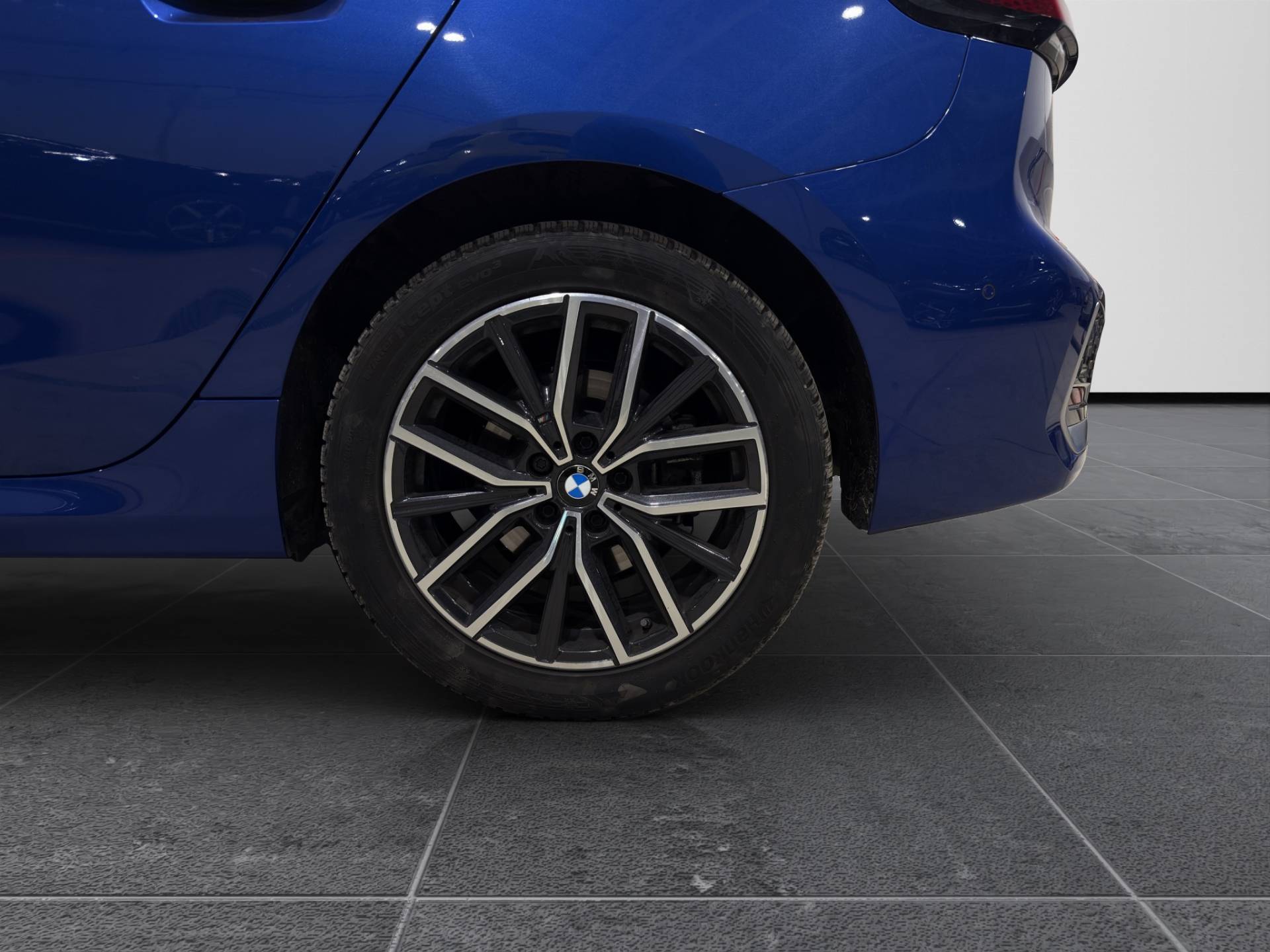 BMW Serie 2 Active Tourer 220i Active Tourer mhev 48V Msport auto usata in pronta consegna - Brandini