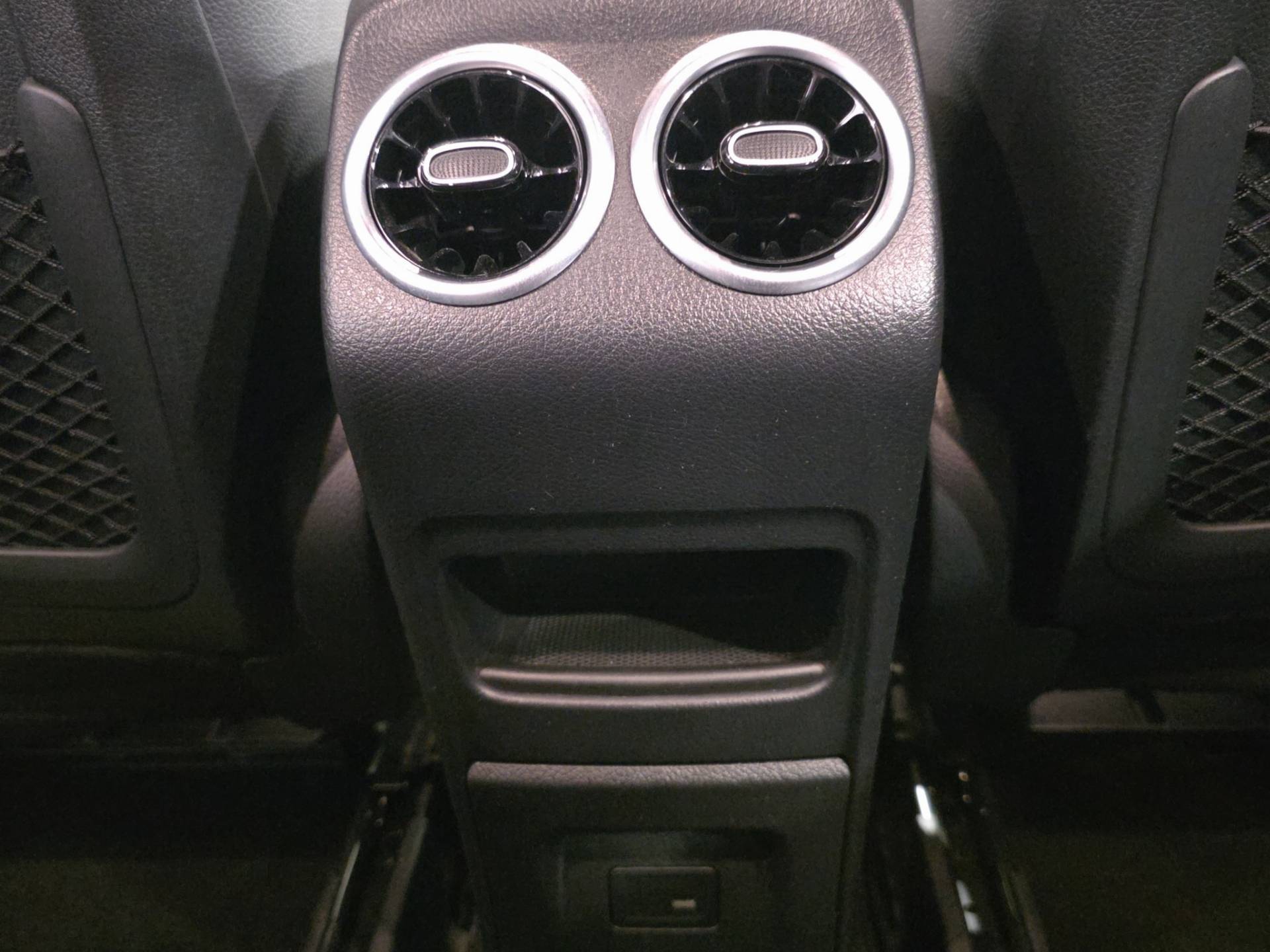 MERCEDES GLA GLA 180 d Sport Plus auto usata in pronta consegna - Brandini
