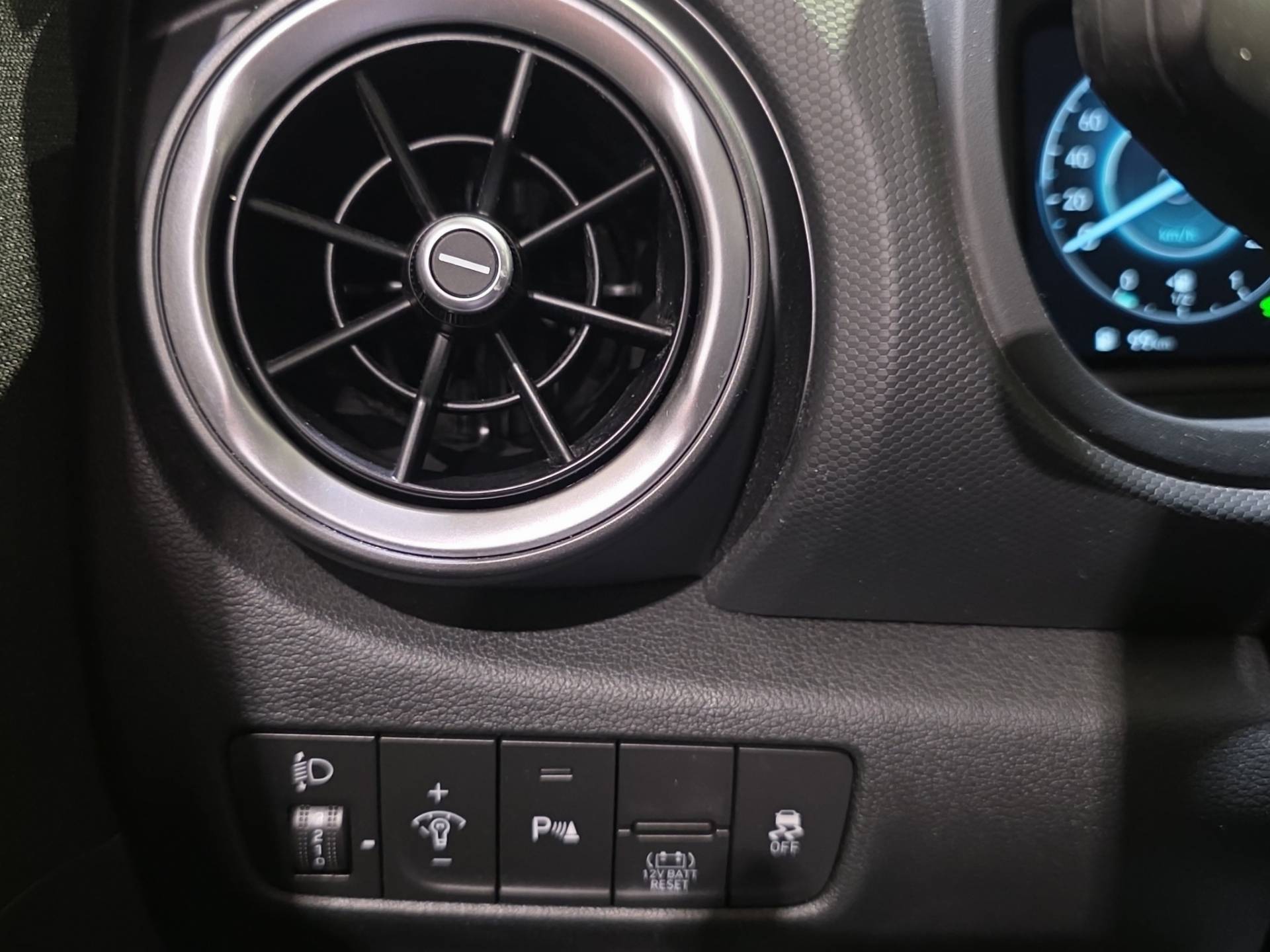 HYUNDAI Kona Kona 1.6 gdi hev Xline Safety Pack 2wd 141cv dct usata in pronta consegna - Brandini