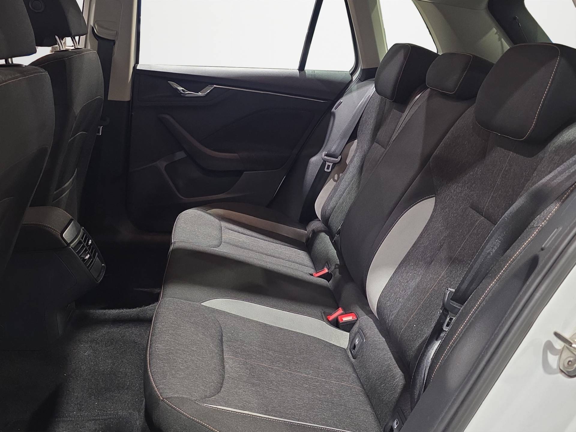 SKODA Kamiq Kamiq 1.0 tsi Style 110cv usata in pronta consegna - Brandini