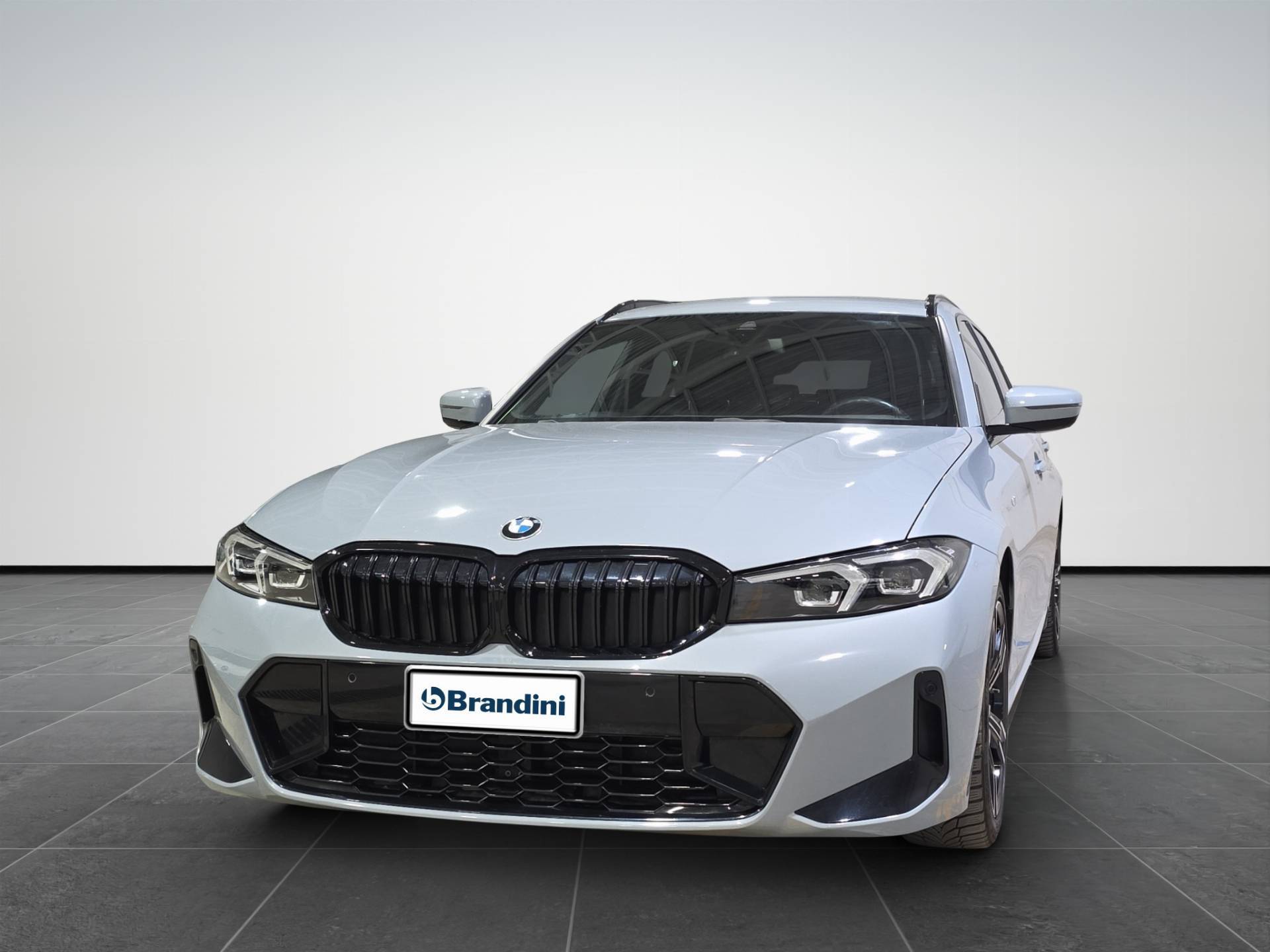 BMW Serie 3 Touring 320d Touring mhev 48V Msport auto usata in pronta consegna - Brandini
