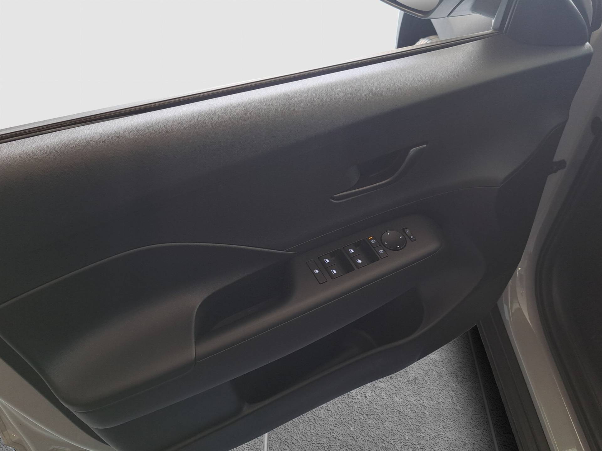 HYUNDAI Kona Kona 1.6 gdi hev XTech 2wd 138cv dct usata in pronta consegna - Brandini