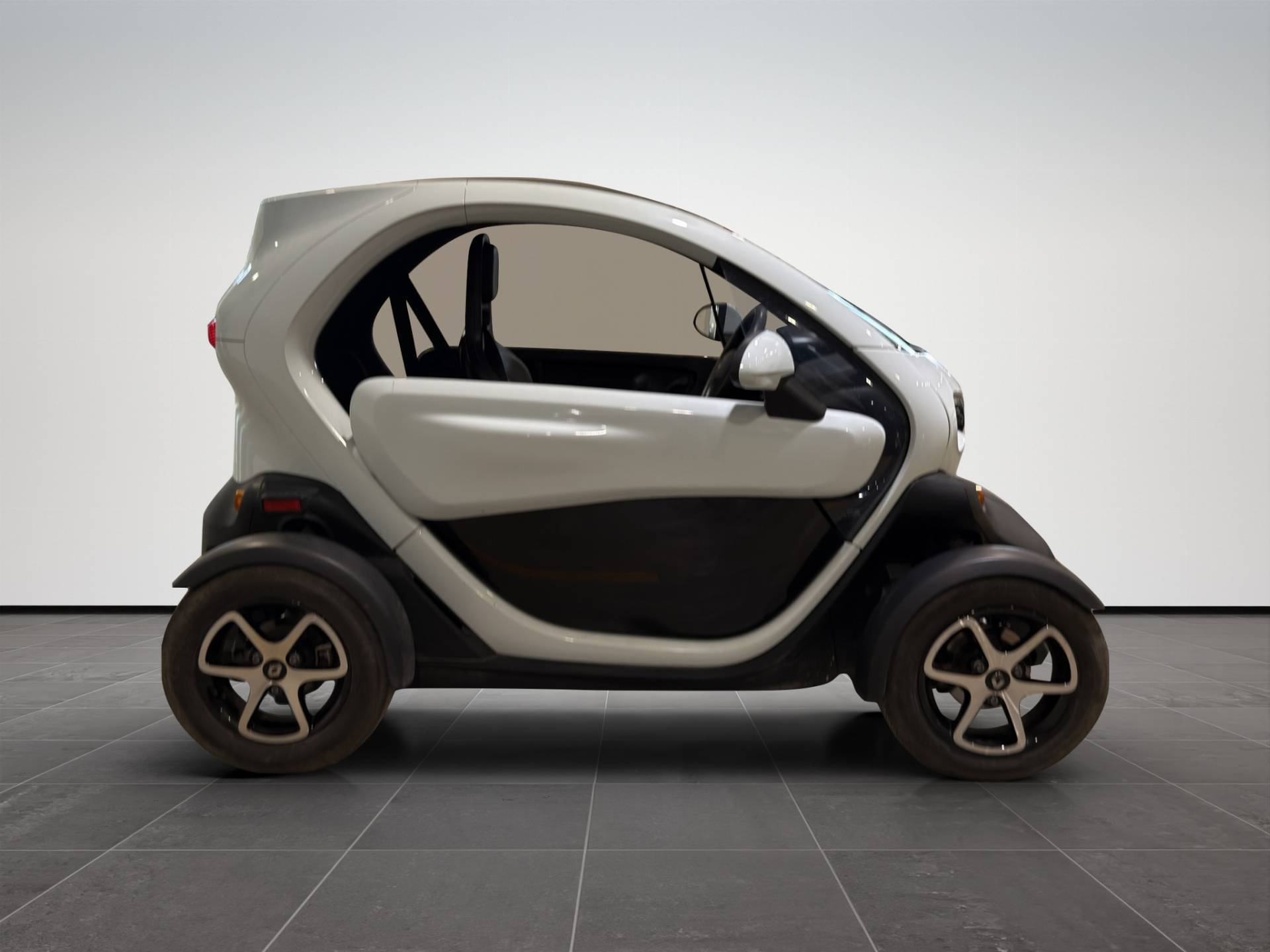 Auto Venduta - RENAULT Twingo Twizy 80 Life usata in pronta consegna - Brandini