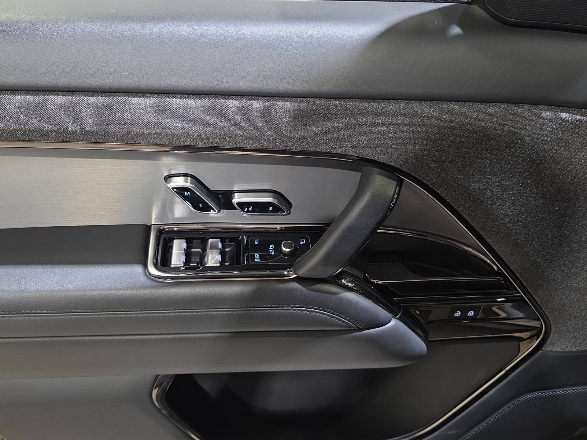 LAND ROVER Range Rover Sport Range Rover Sport 3.0 i6 phev Dynamic SE awd 460cv auto usata in pronta consegna - Brandini