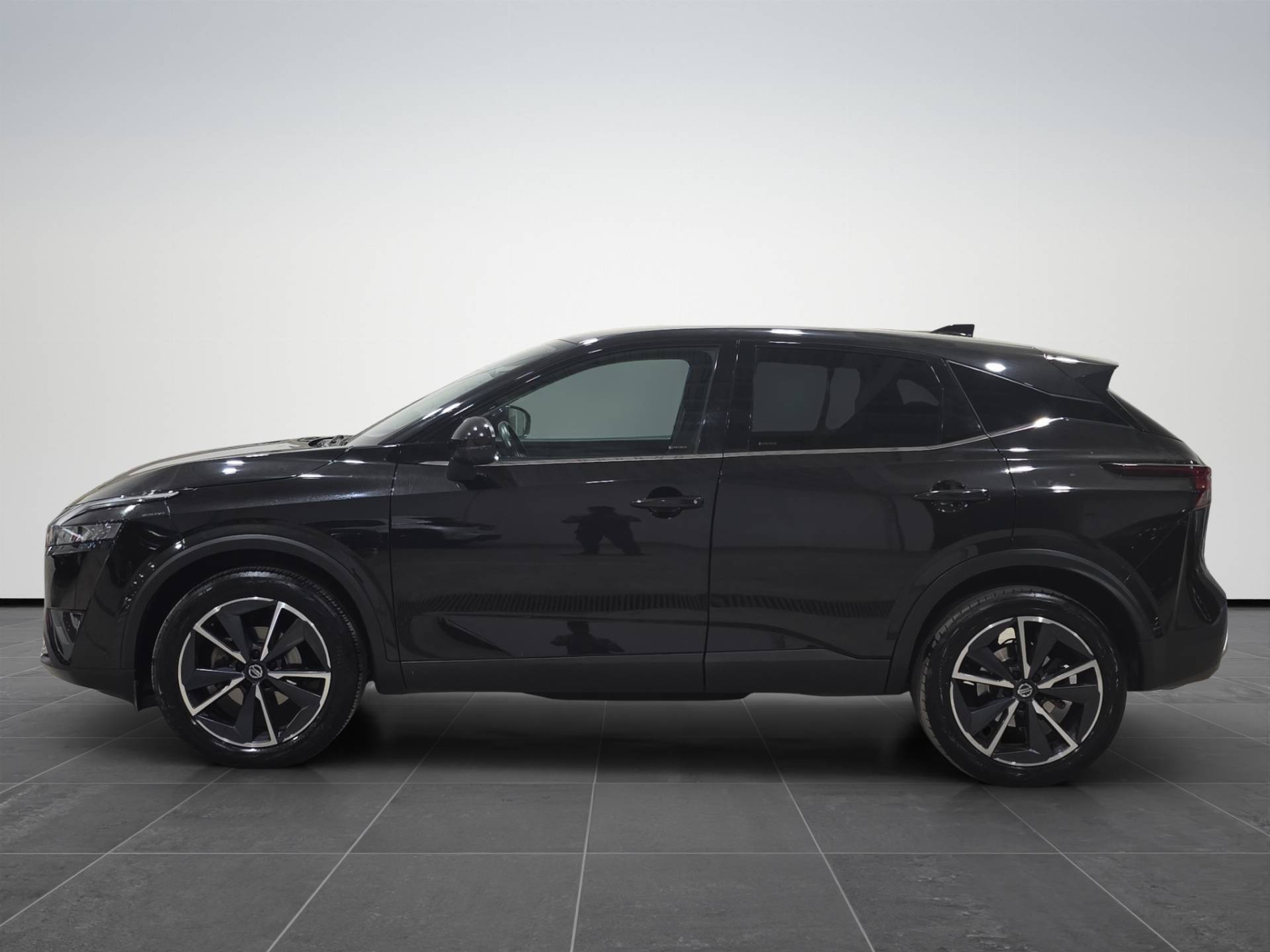 NISSAN Qashqai Qashqai 1.3 mild hybrid N-Style 2wd 158cv xtronic usata in pronta consegna - Brandini