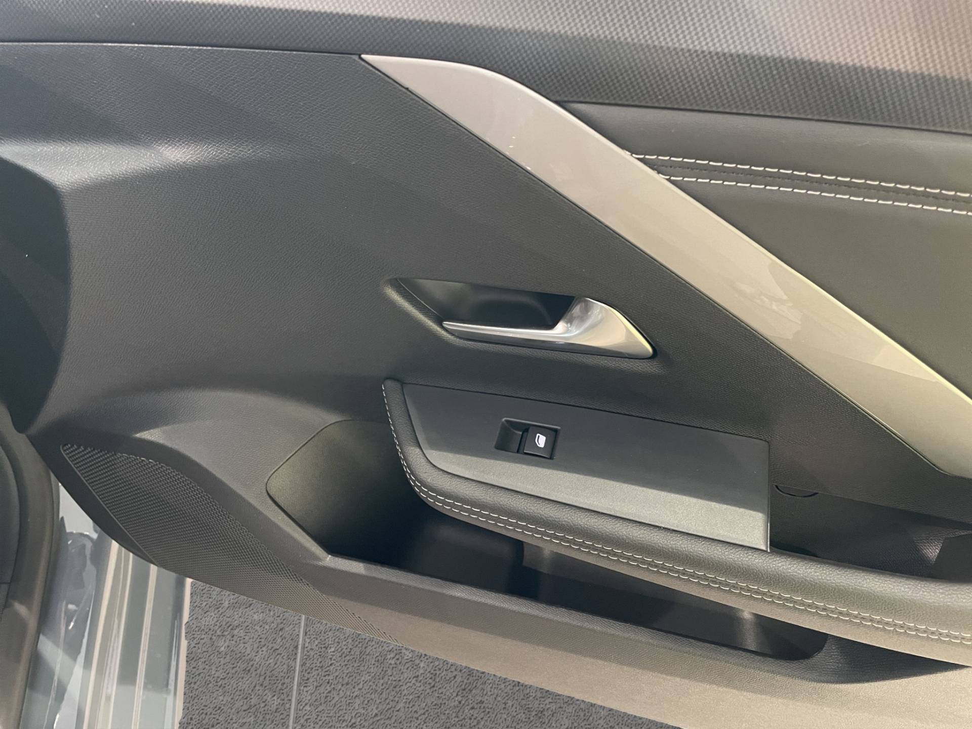 OPEL Nuova Astra Astra 1.2 hybrid GS 136cv dct6 usata in pronta consegna - Brandini