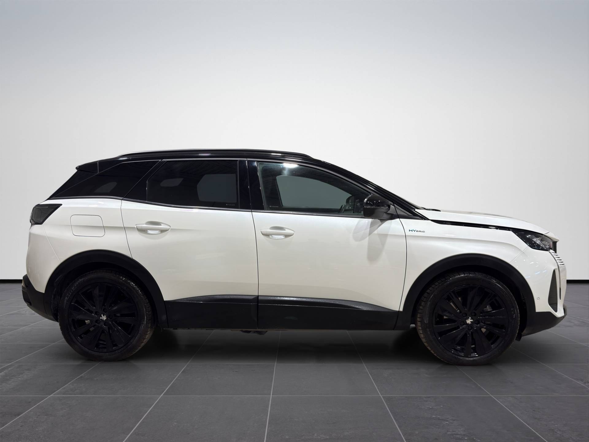 PEUGEOT 3008 3008 1.6 hybrid GT Pack 225cv e-eat8 usata in pronta consegna - Brandini