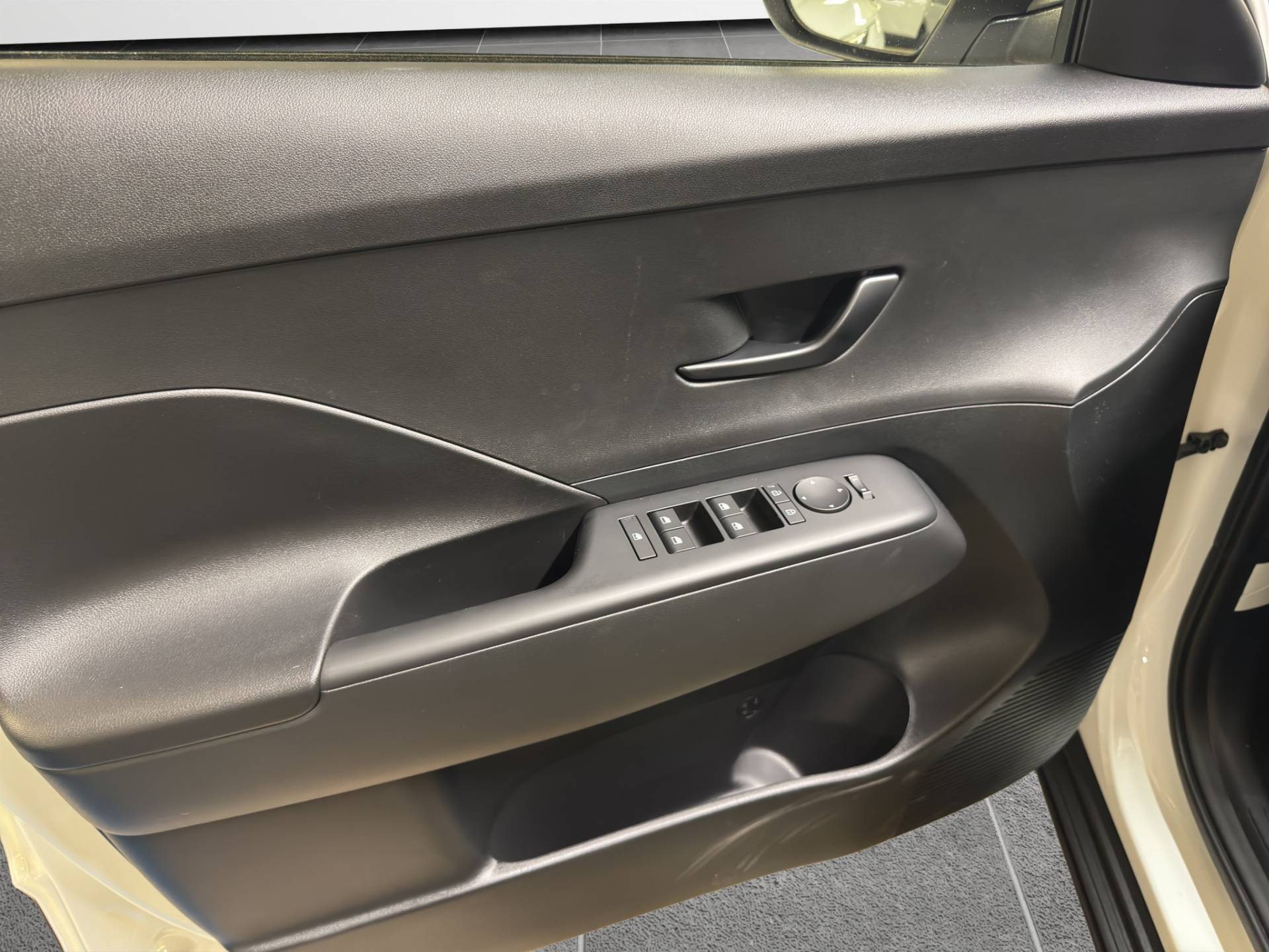 HYUNDAI Kona Kona 1.6 gdi hev XTech 2wd 138cv dct usata in pronta consegna - Brandini
