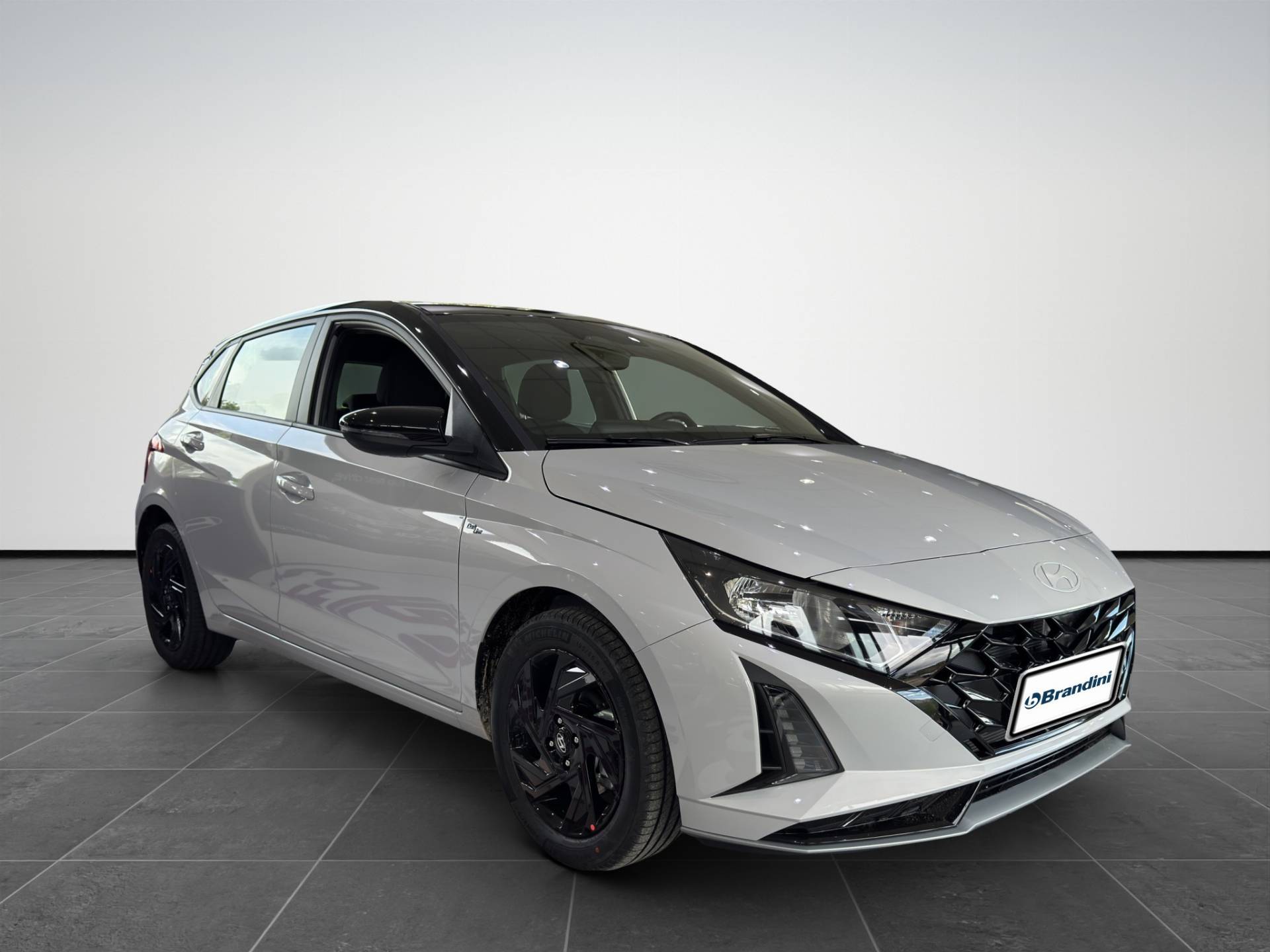 Auto Venduta - HYUNDAI I20 i20 1.0 t-gdi Dark Line 90cv mt usata in pronta consegna - Brandini