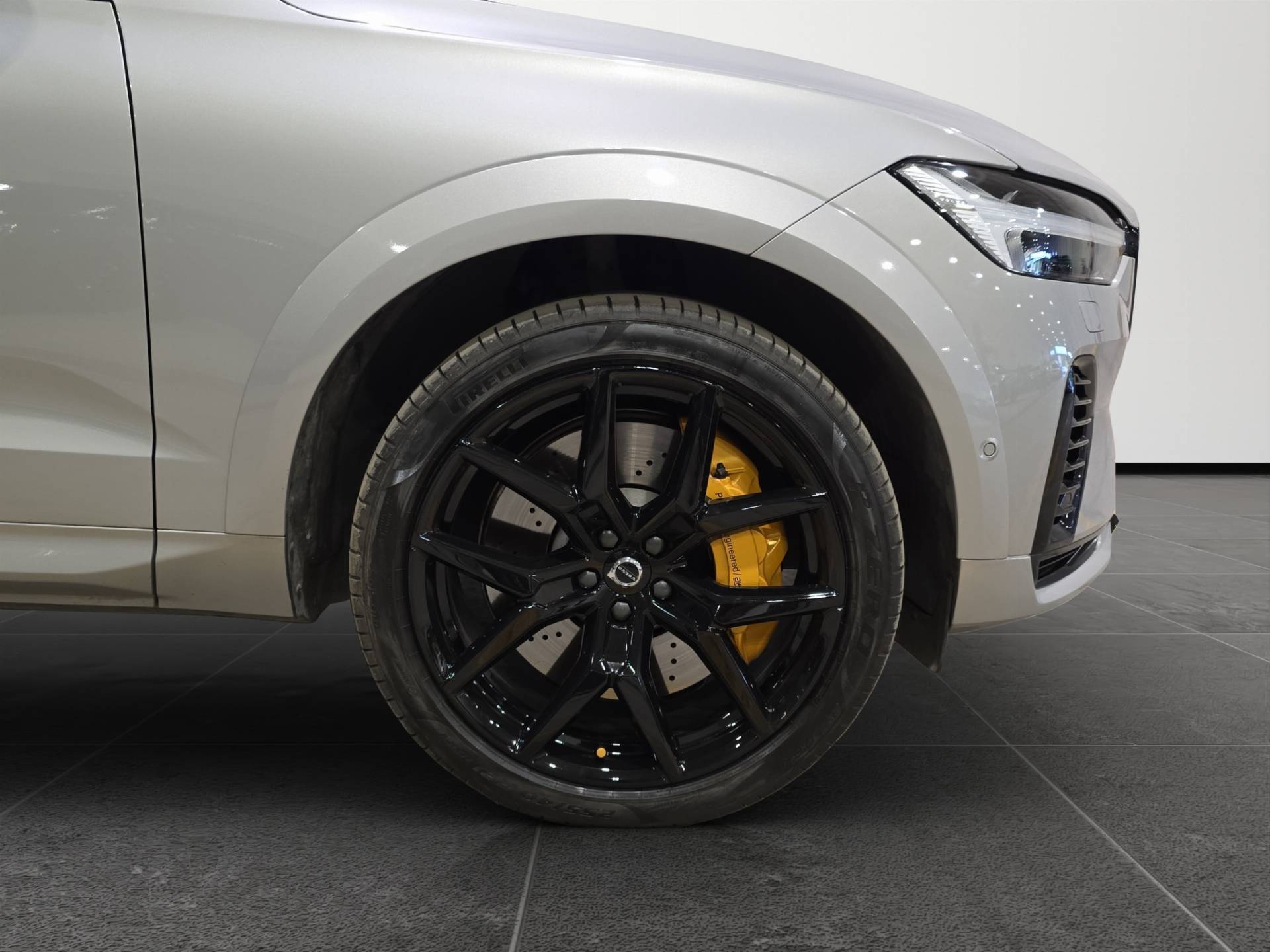 VOLVO XC60 XC60 2.0 t8 recharge phev obc 6,4kW Polestar Engineered awd 310cv auto usata in pronta consegna - Brandini