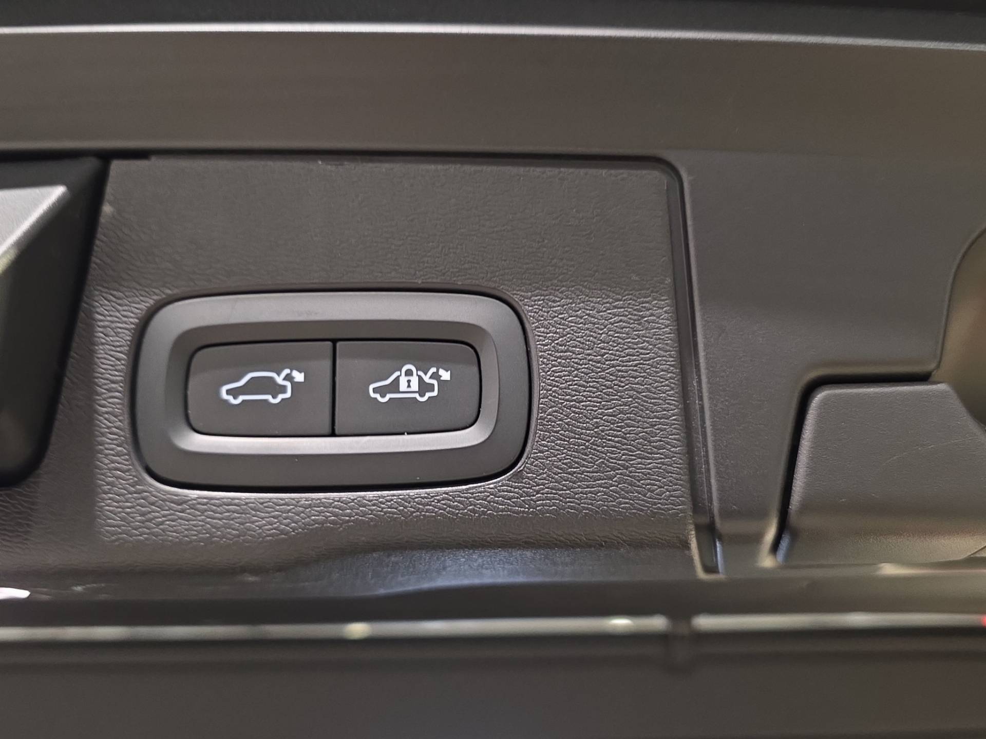 VOLVO XC60 XC60 2.0 t8 recharge phev obc 6,4kW Polestar Engineered awd 310cv auto usata in pronta consegna - Brandini