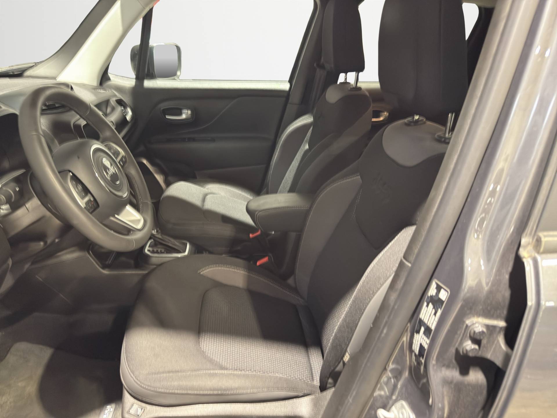 Auto Venduta - JEEP Renegade Renegade 1.5 turbo t4 mhev Limited 2wd 130cv dct usata in pronta consegna - Brandini