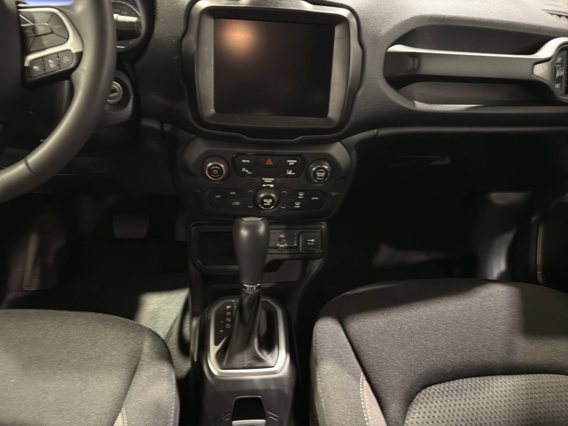 Auto Venduta - JEEP Renegade Renegade 1.5 turbo t4 mhev Limited 2wd 130cv dct usata in pronta consegna - Brandini