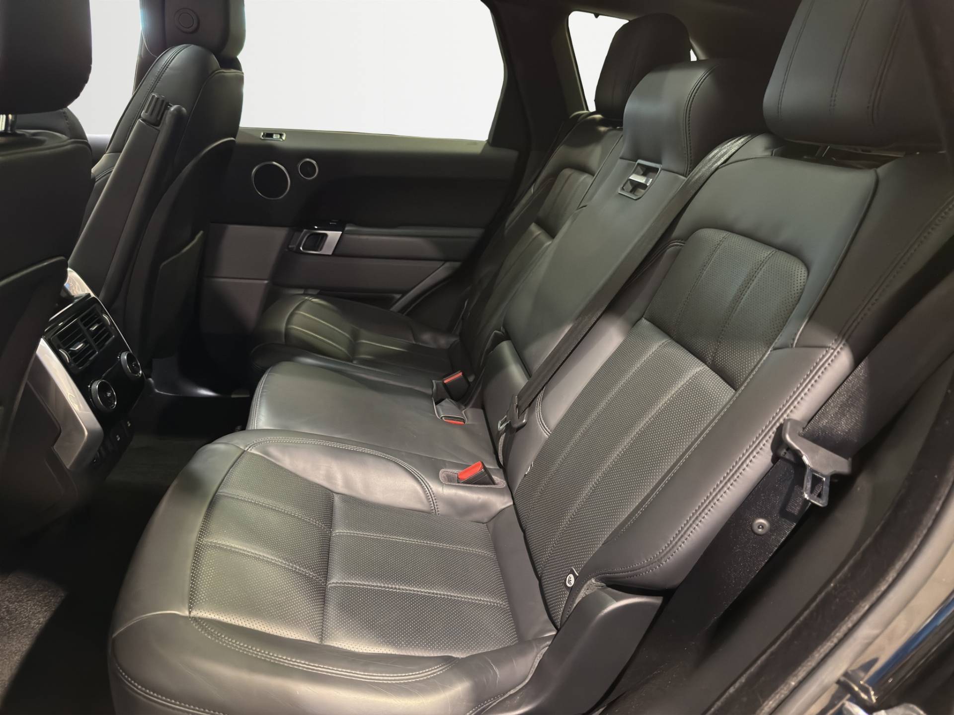 LAND ROVER Range Rover Sport Range Rover Sport 3.0d i6 mhev HSE Dynamic Stealth 249cv auto usata in pronta consegna - Brandini