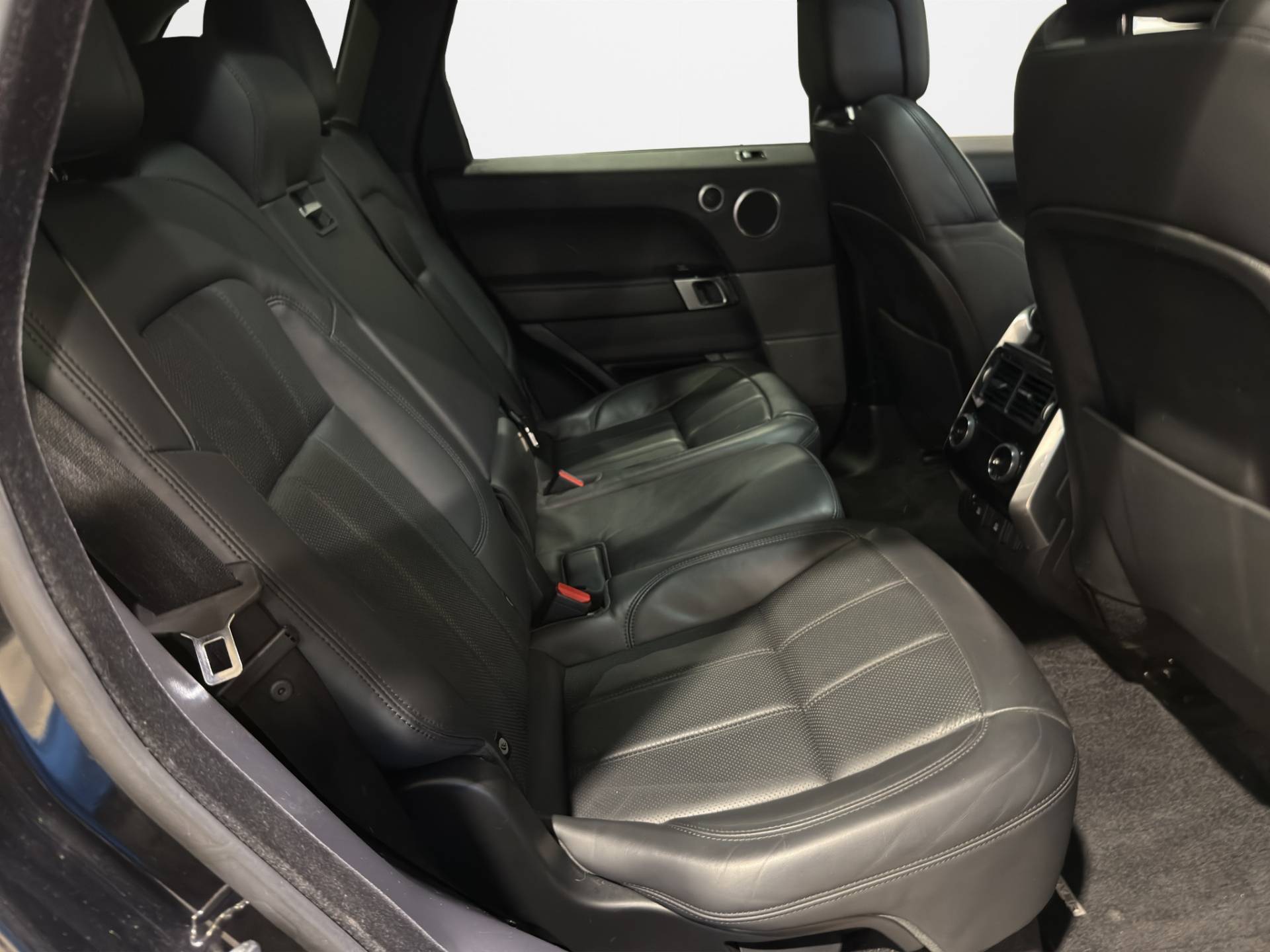 LAND ROVER Range Rover Sport Range Rover Sport 3.0d i6 mhev HSE Dynamic Stealth 249cv auto usata in pronta consegna - Brandini
