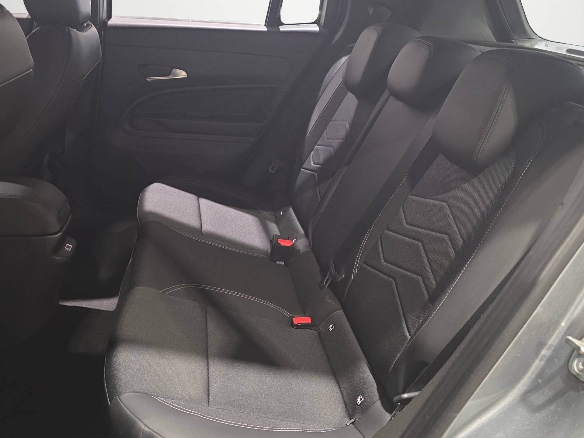 JEEP Avenger Avenger 1.2 turbo e-hybrid Altitude fwd 100cv edct6 usata in pronta consegna - Brandini