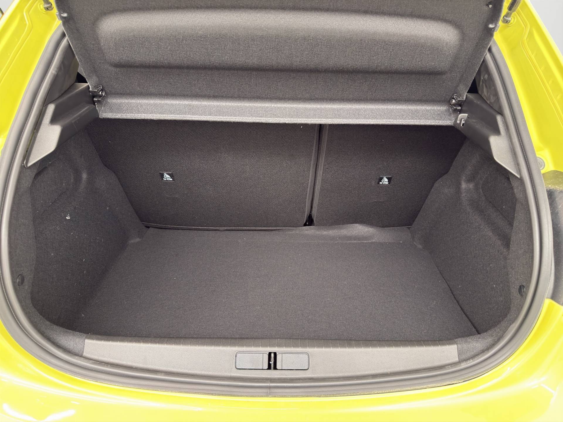 PEUGEOT 208 208 1.2 hybrid Allure 100cv e-dcs 6 usata in pronta consegna - Brandini