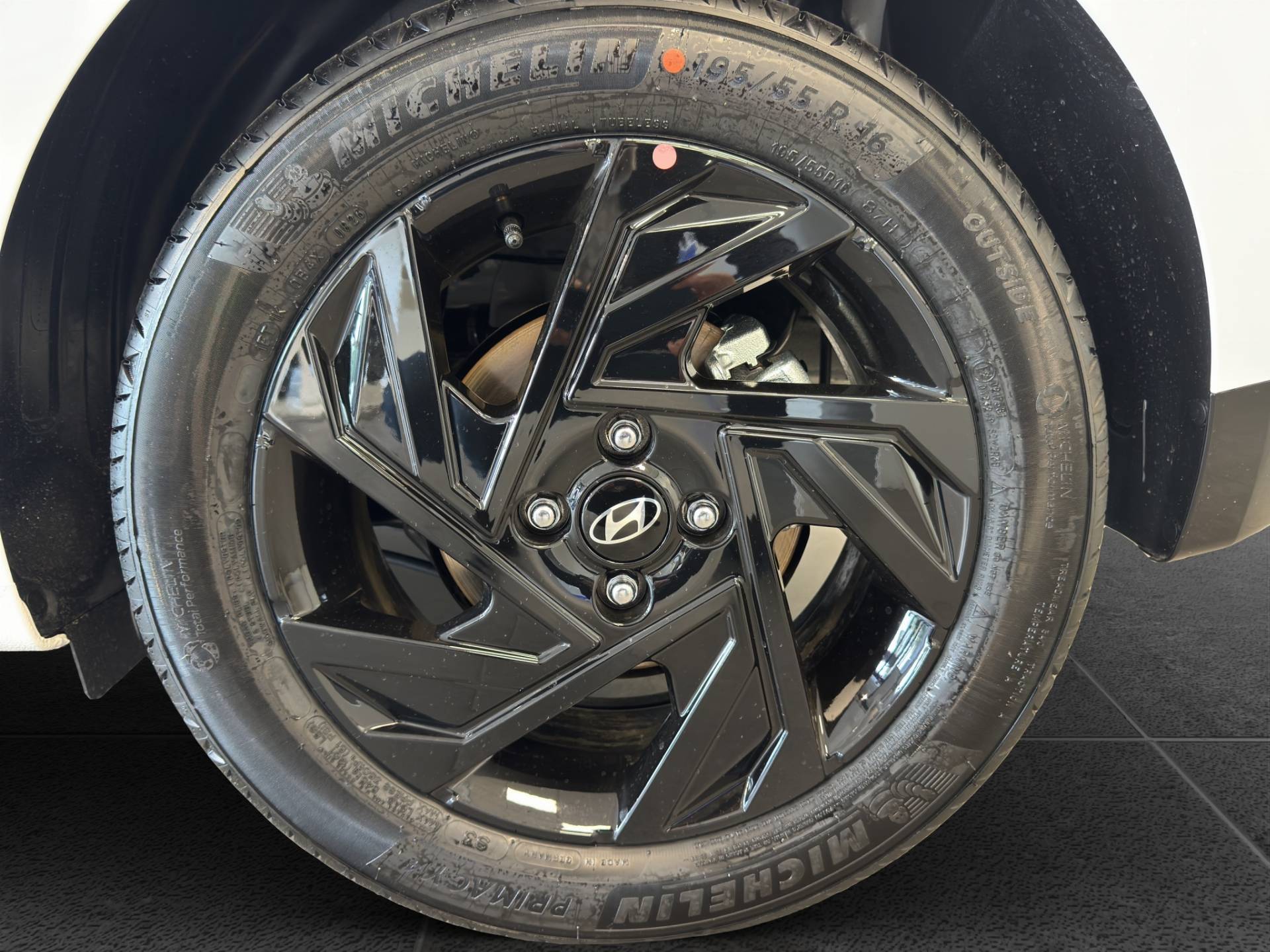 Auto Venduta - HYUNDAI I20 i20 1.0 t-gdi Dark Line 90cv mt usata in pronta consegna - Brandini